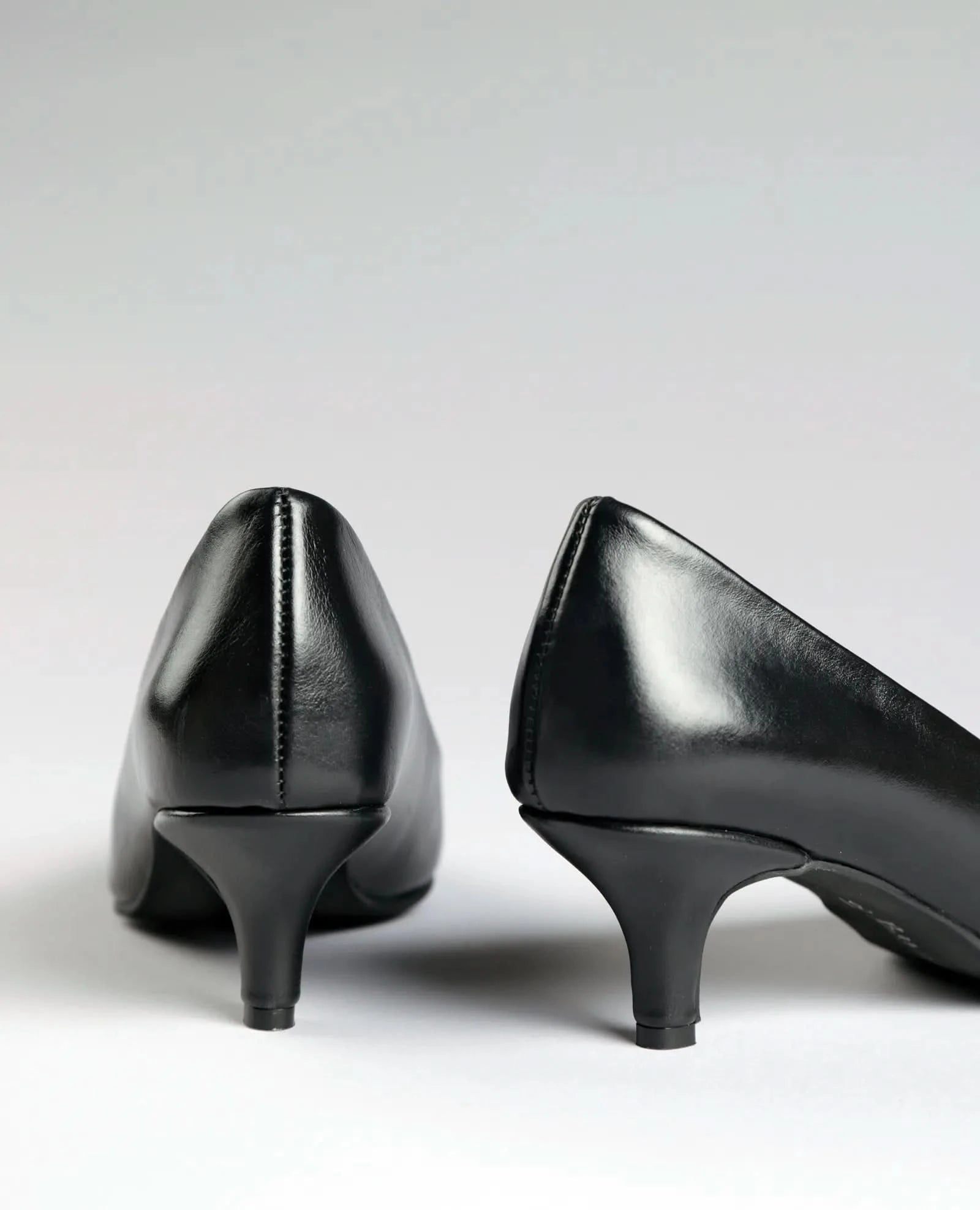 נעלי עקב קלאסיות - לילך - B Unique