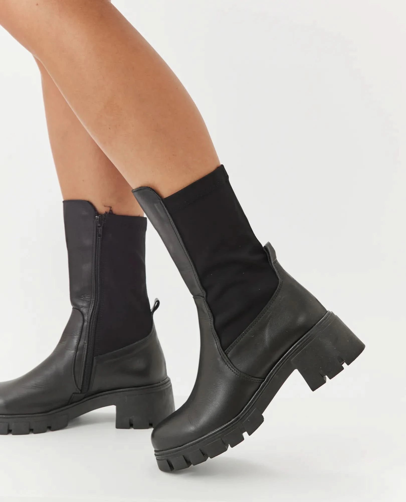 מגפונים טרקטור- שירי