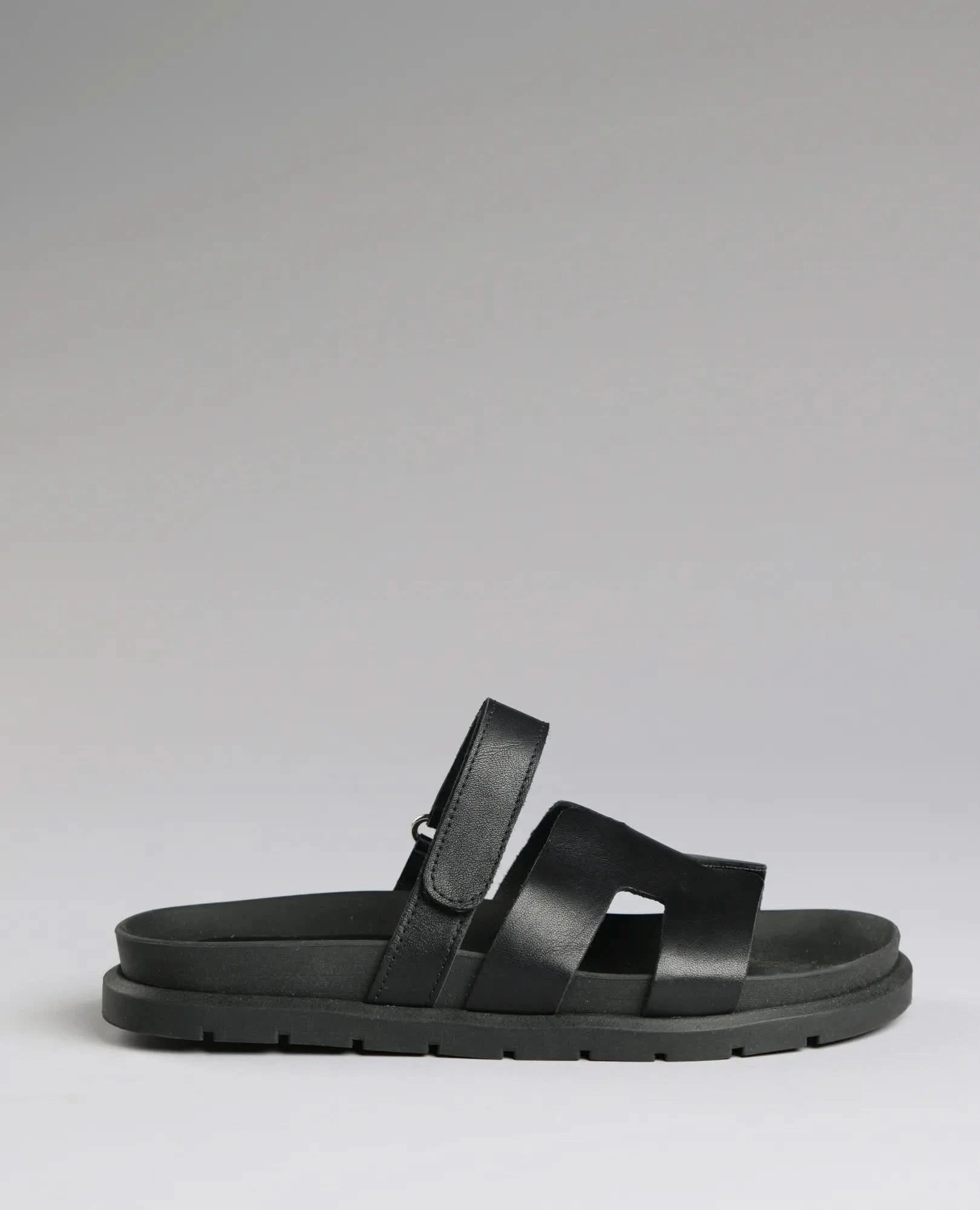 כפכפים שטוחים- סולה - B Unique