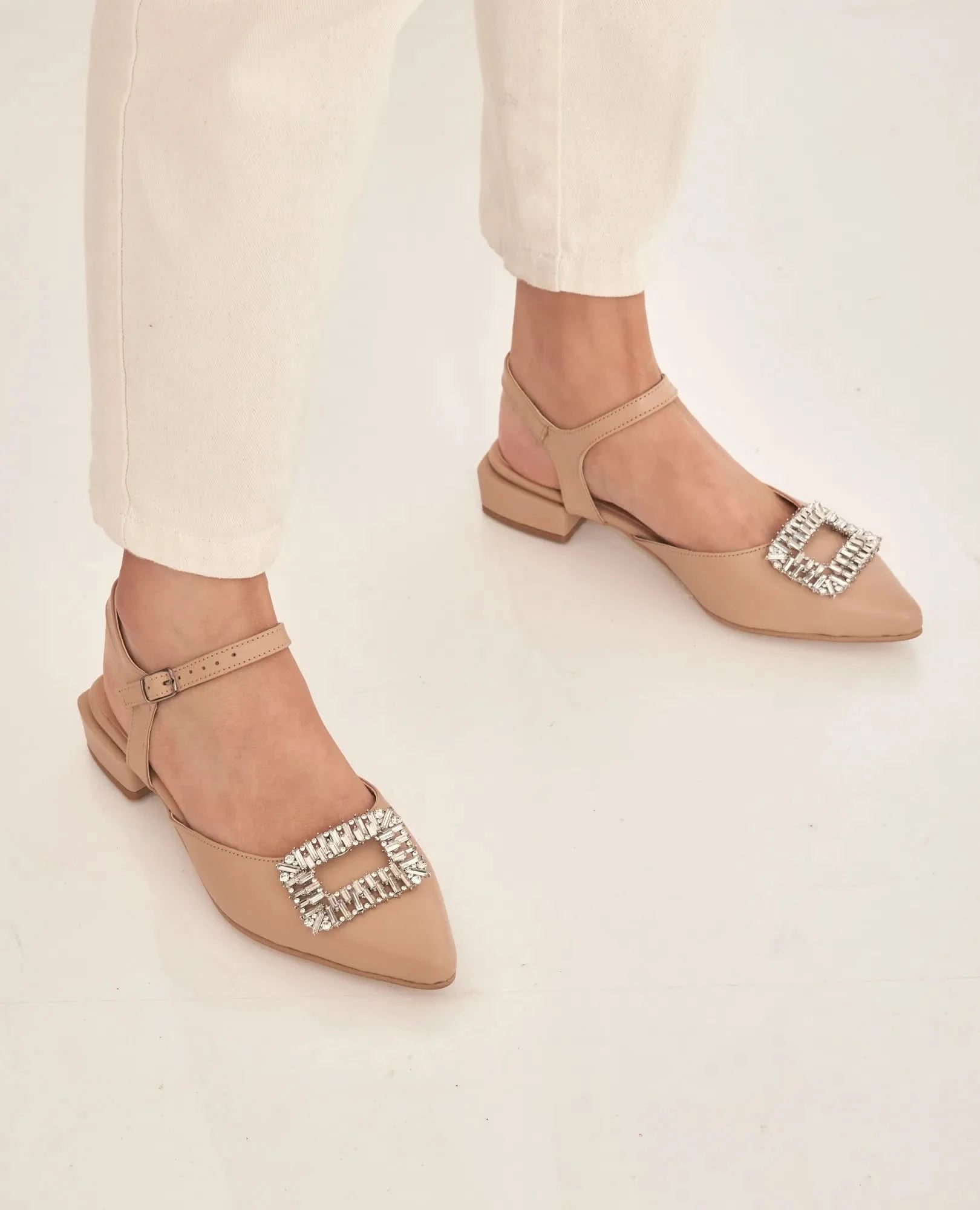 סנדלים אלגנטיים- אלה - B Unique