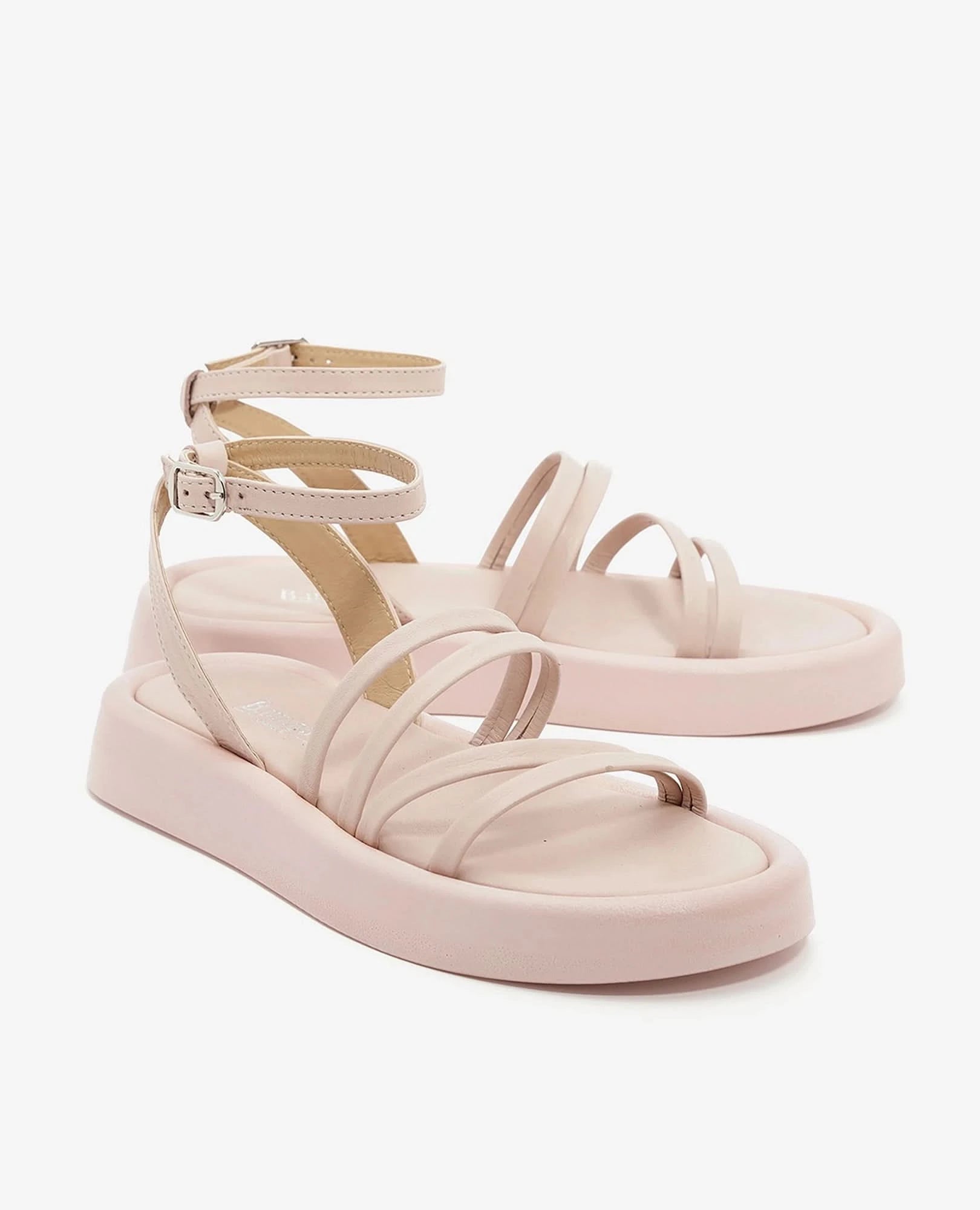 סנדלי פלטפורמה- לירוי