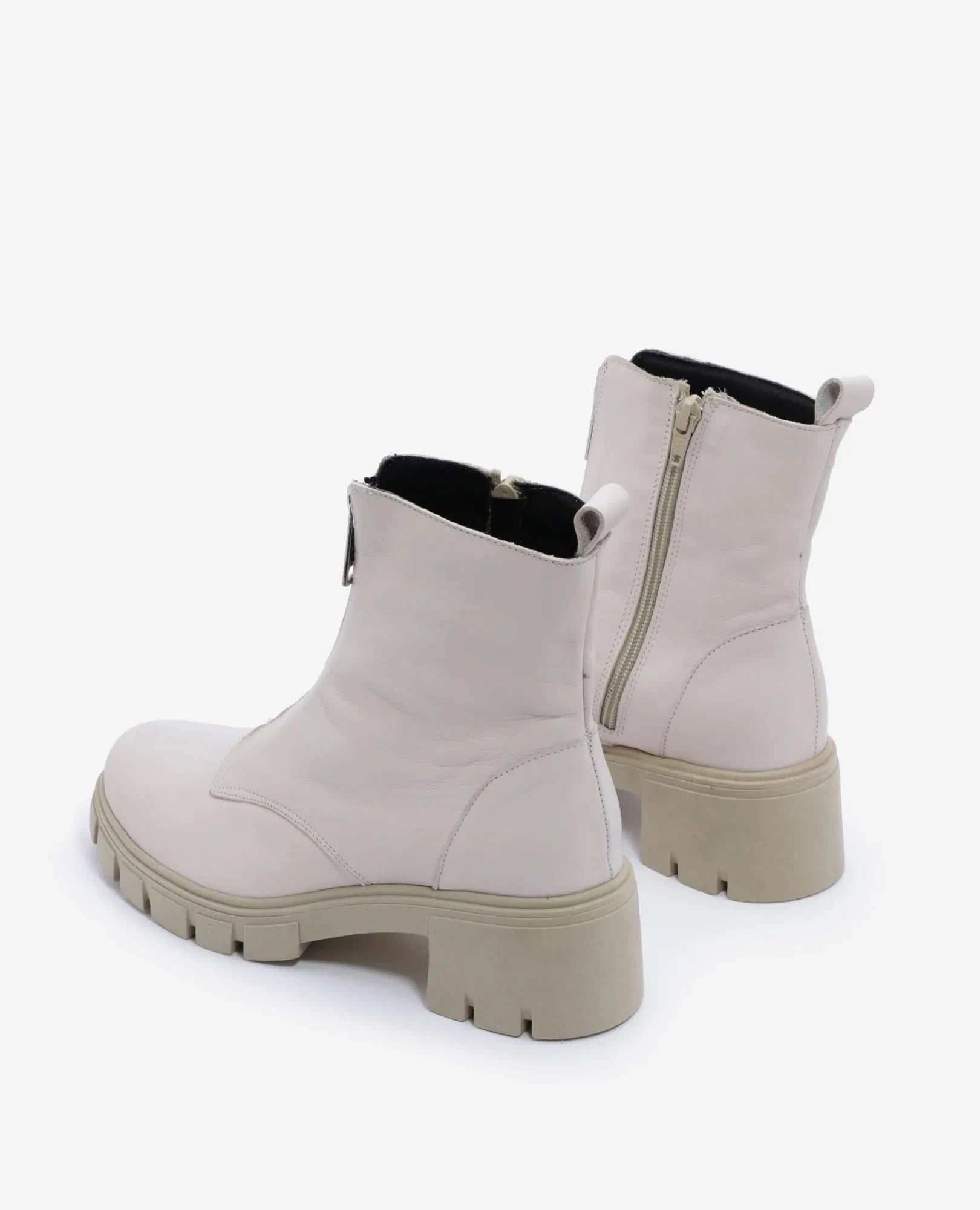 מגפוני נשים - רביד