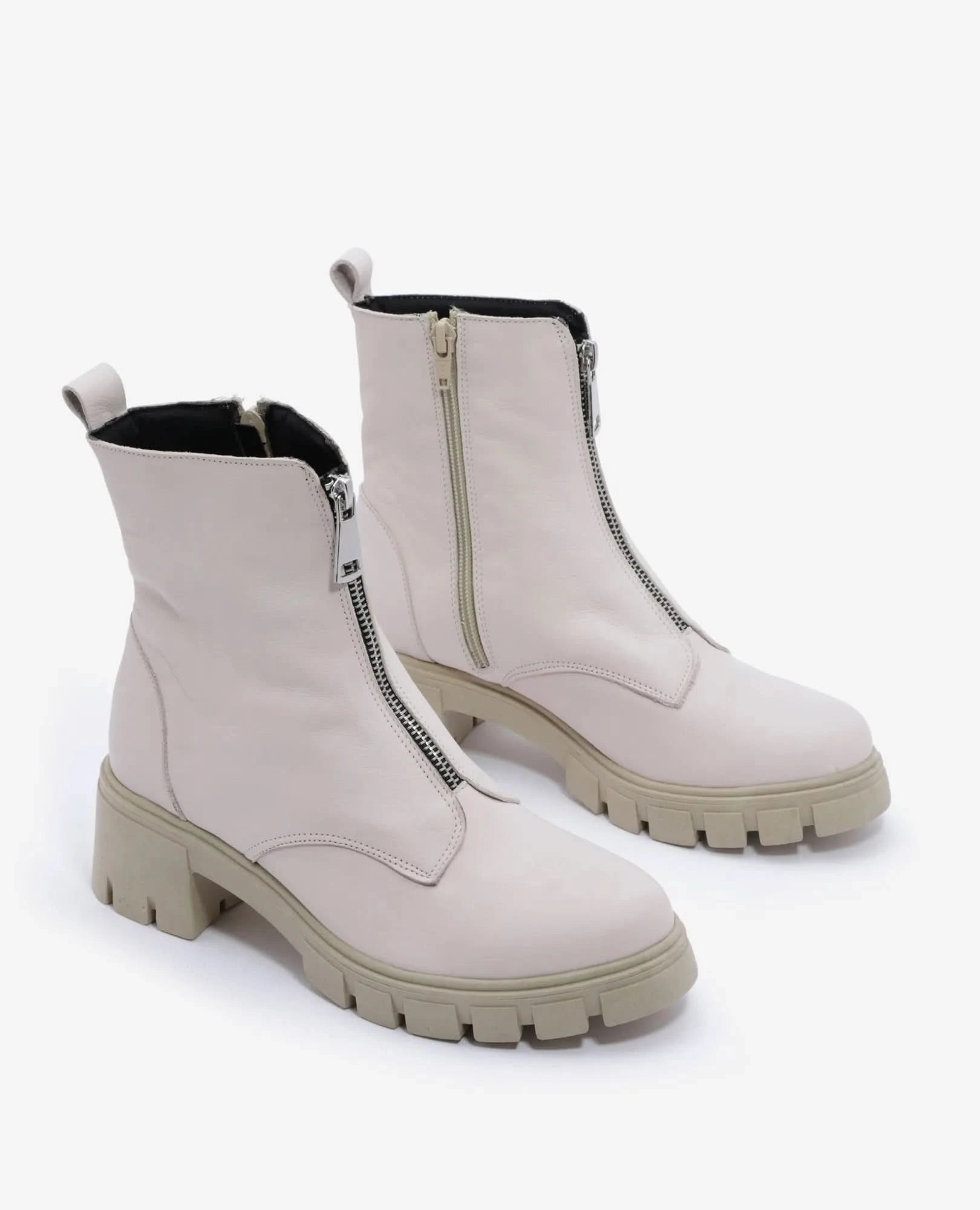 מגפוני נשים - רביד