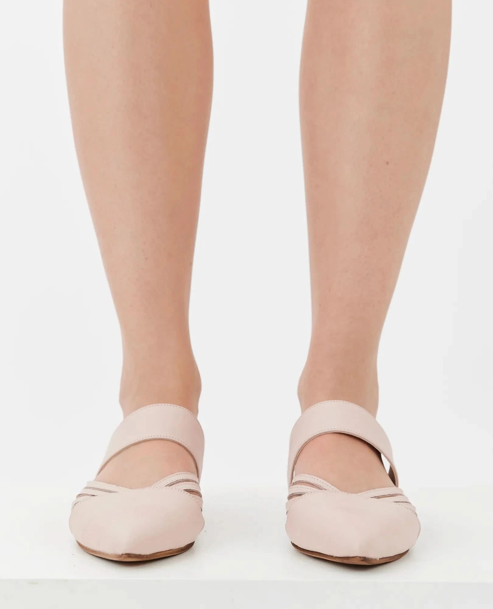 כפכפי מיול להב