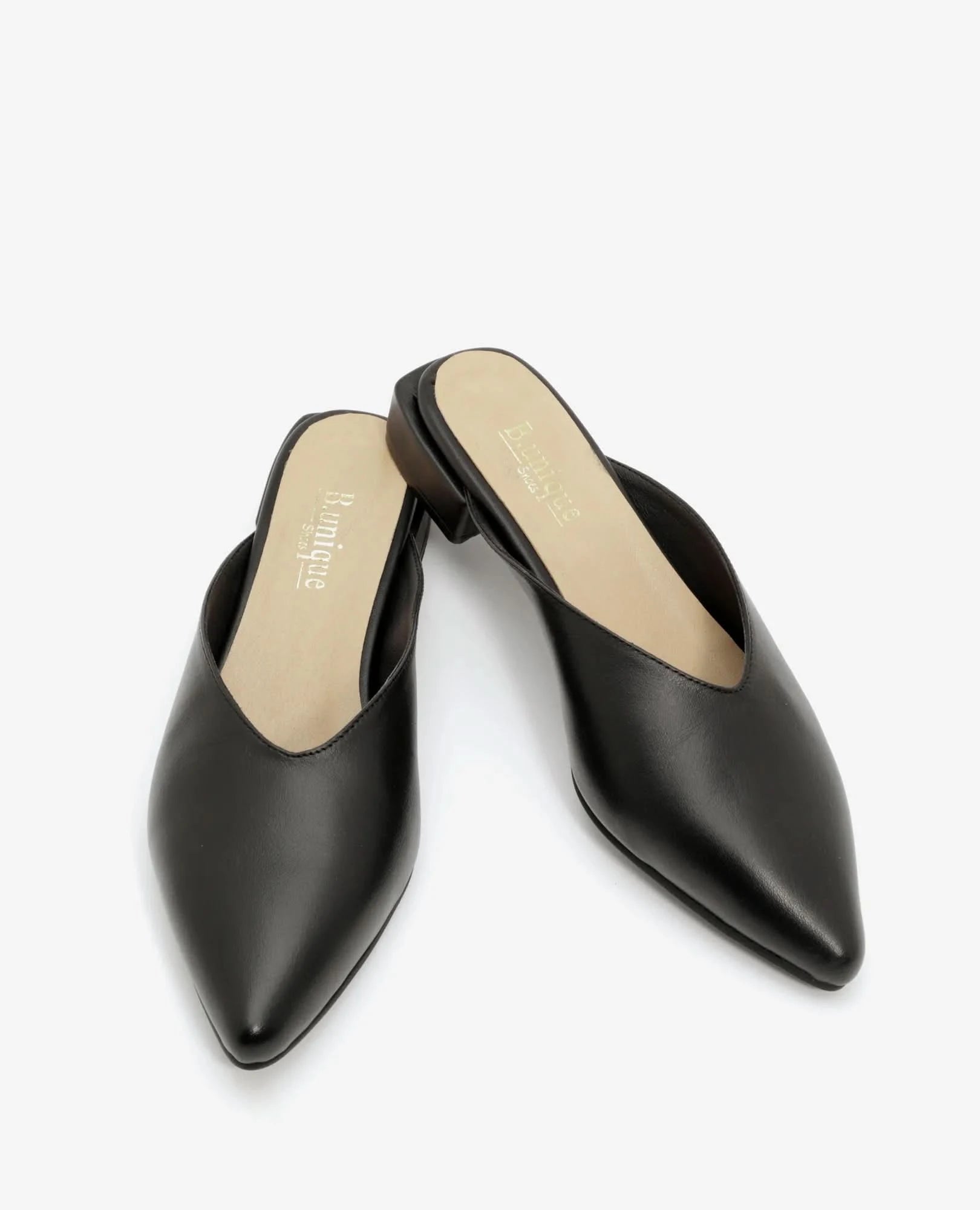 כפכפי מיול עם שפיץ-סיגל