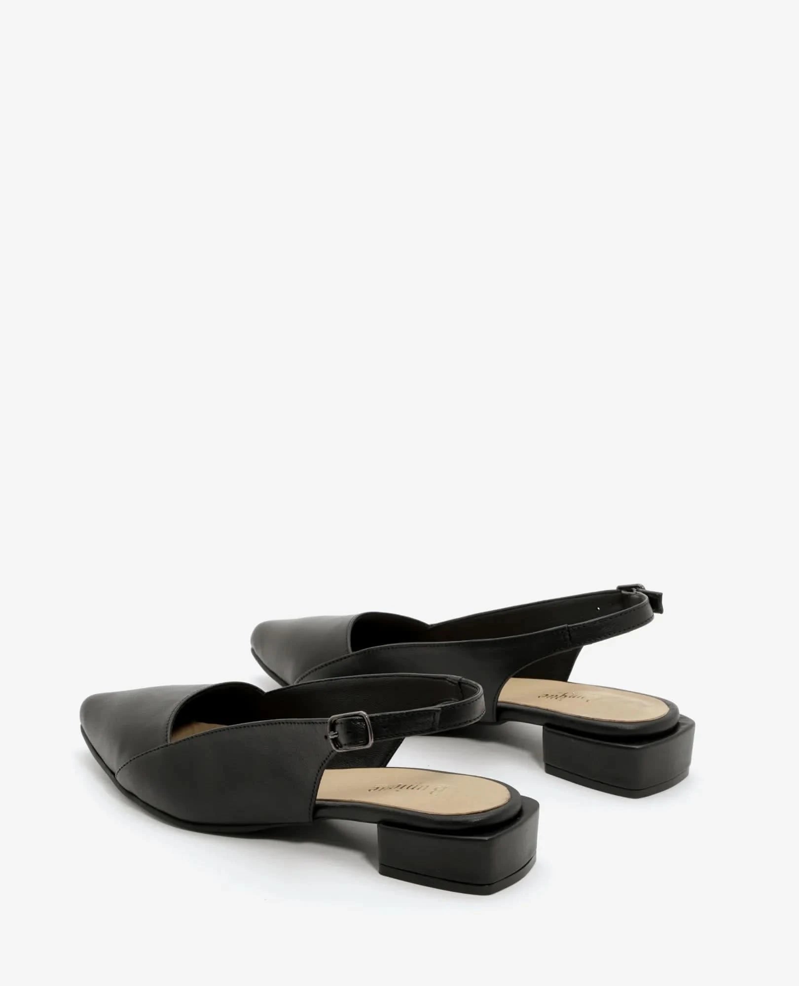 נעלי סירה פתוחות -אדווה