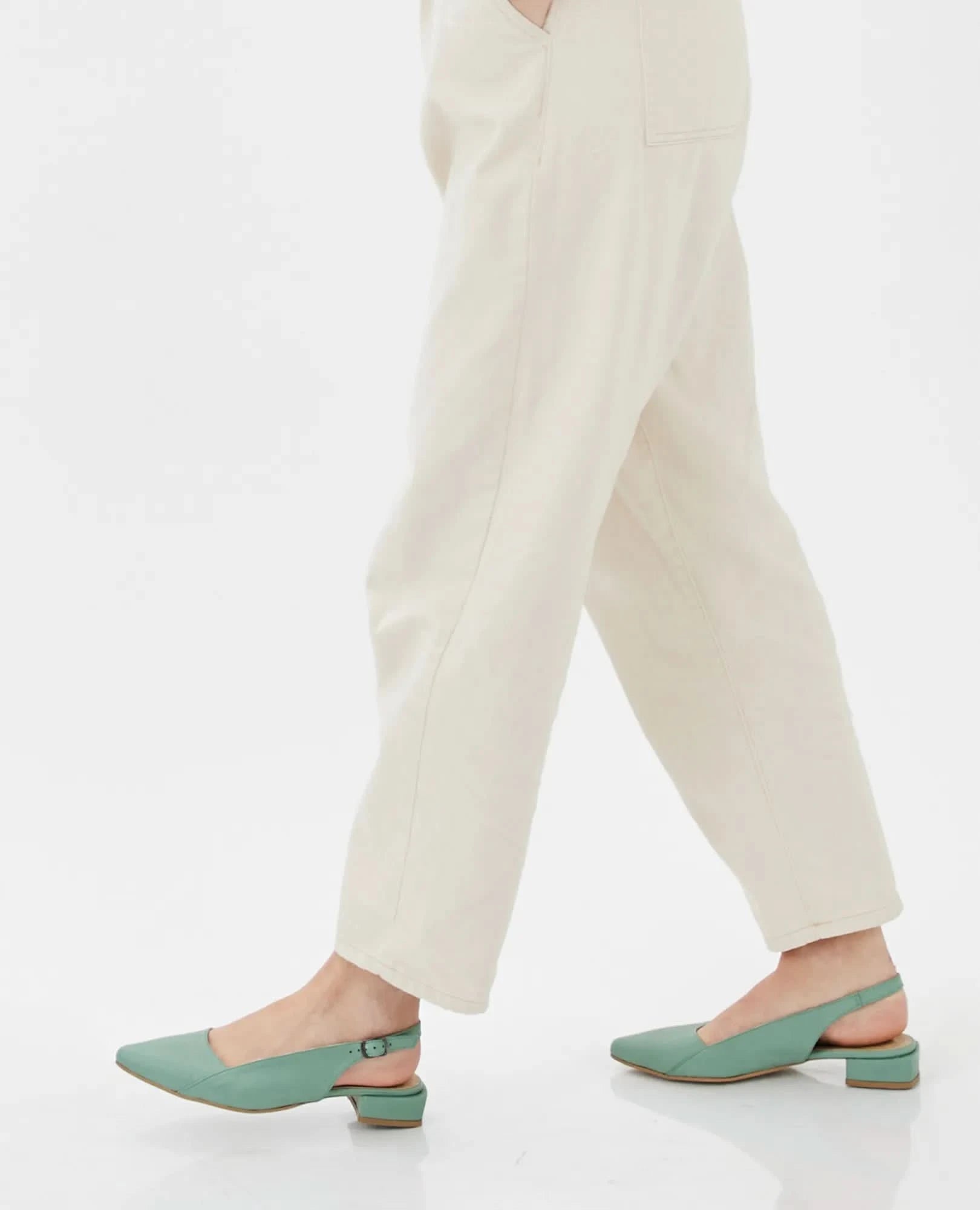 נעלי סירה פתוחות -אדווה