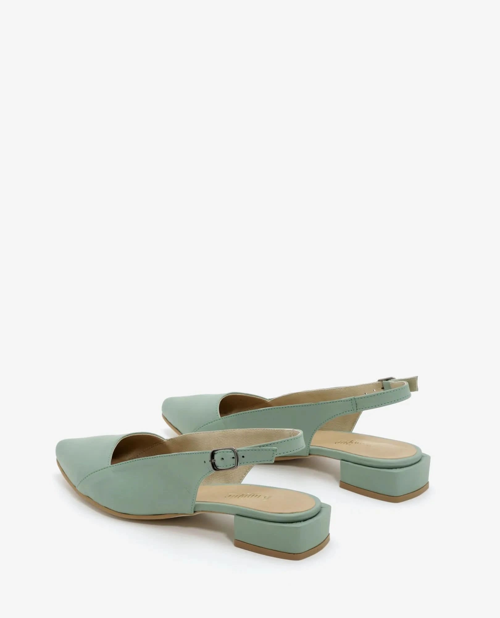 נעלי סירה פתוחות -אדווה