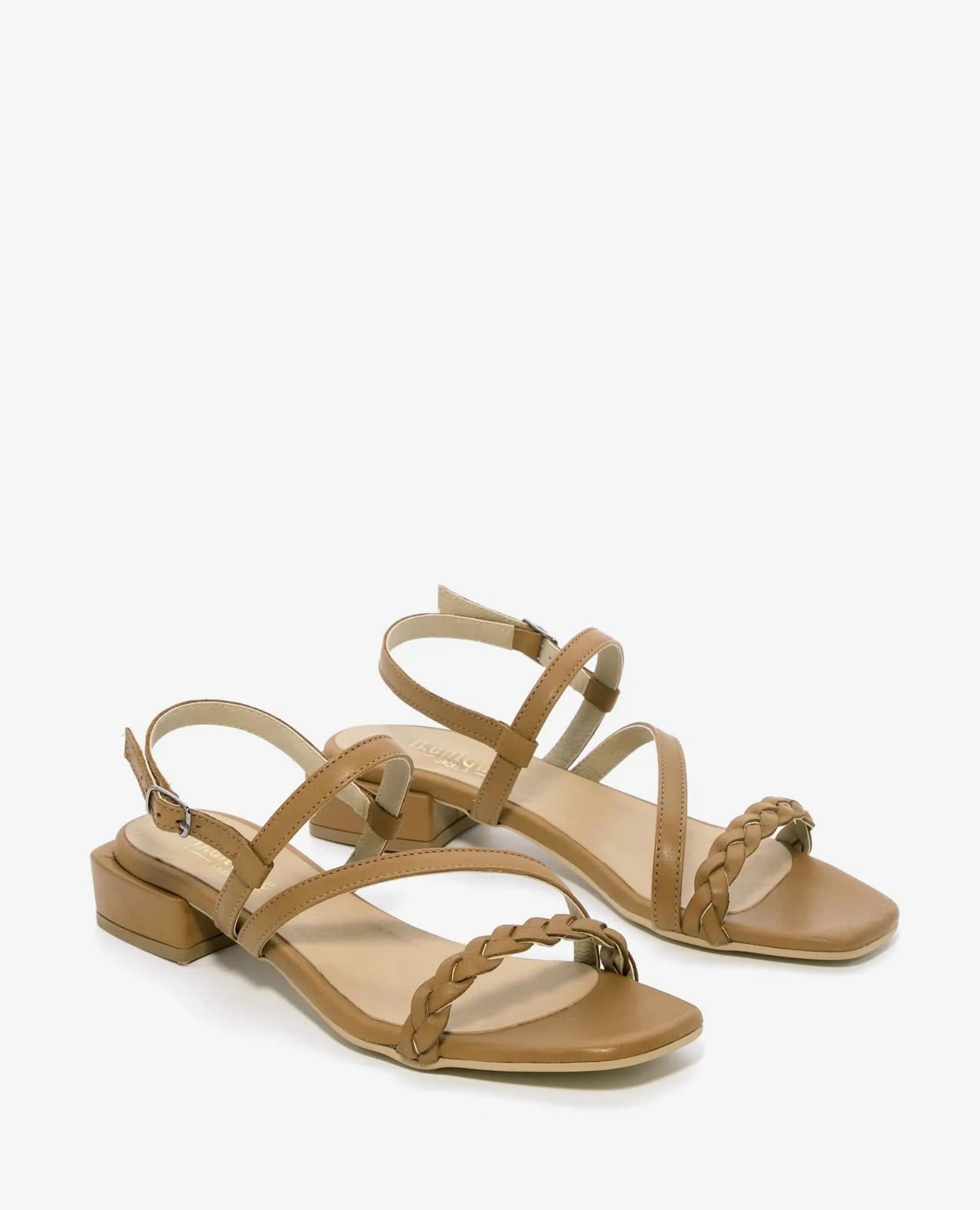 סנדלים אלגנטיות -נוי