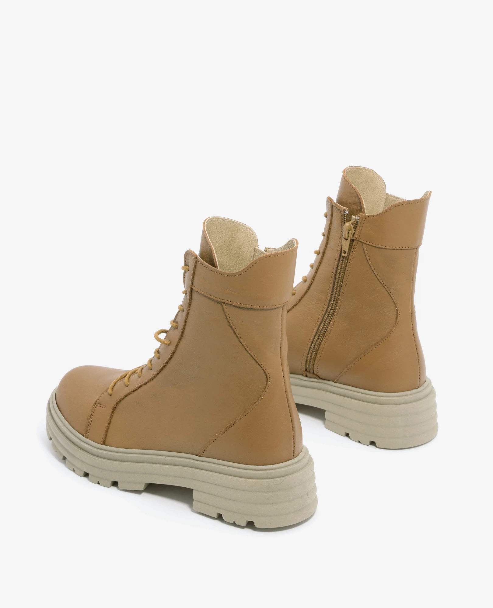 מגפונים עם שרוכים - ליאה - B Unique