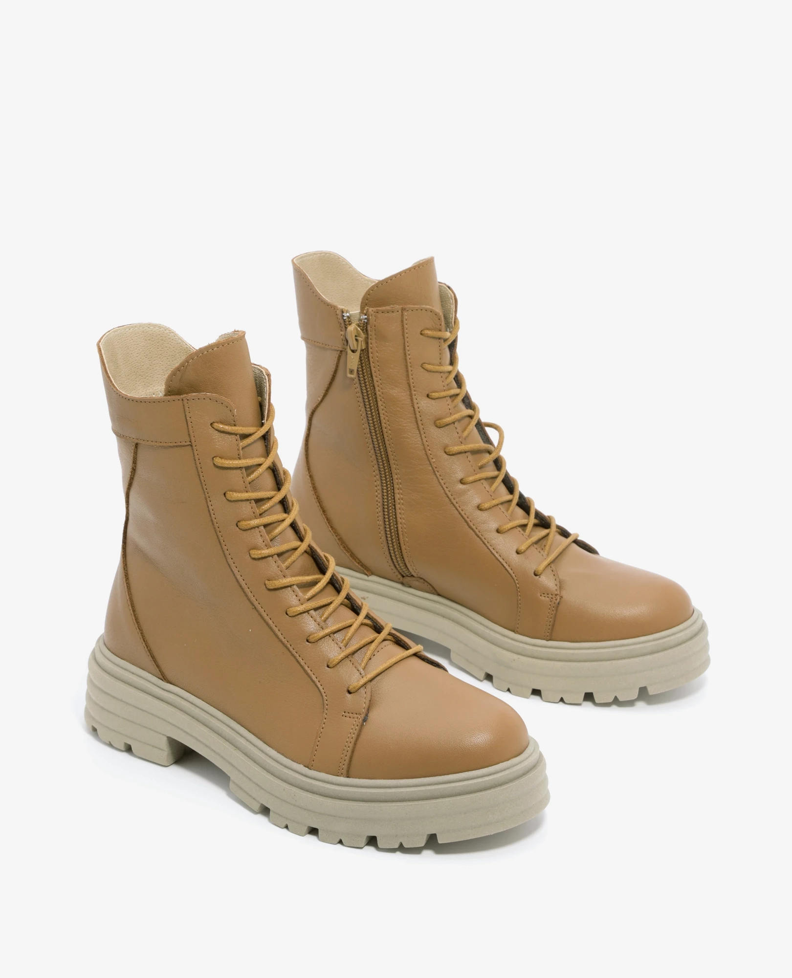 מגפונים עם שרוכים - ליאה - B Unique