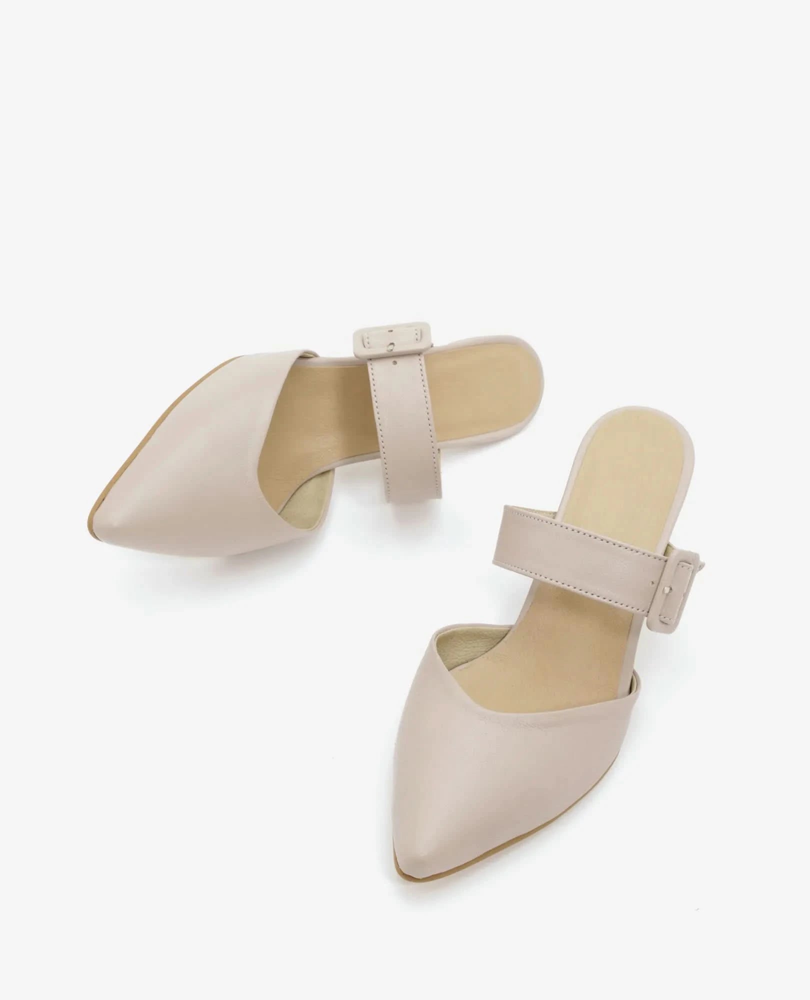 כפכפי עקב שפיץ- לוריין