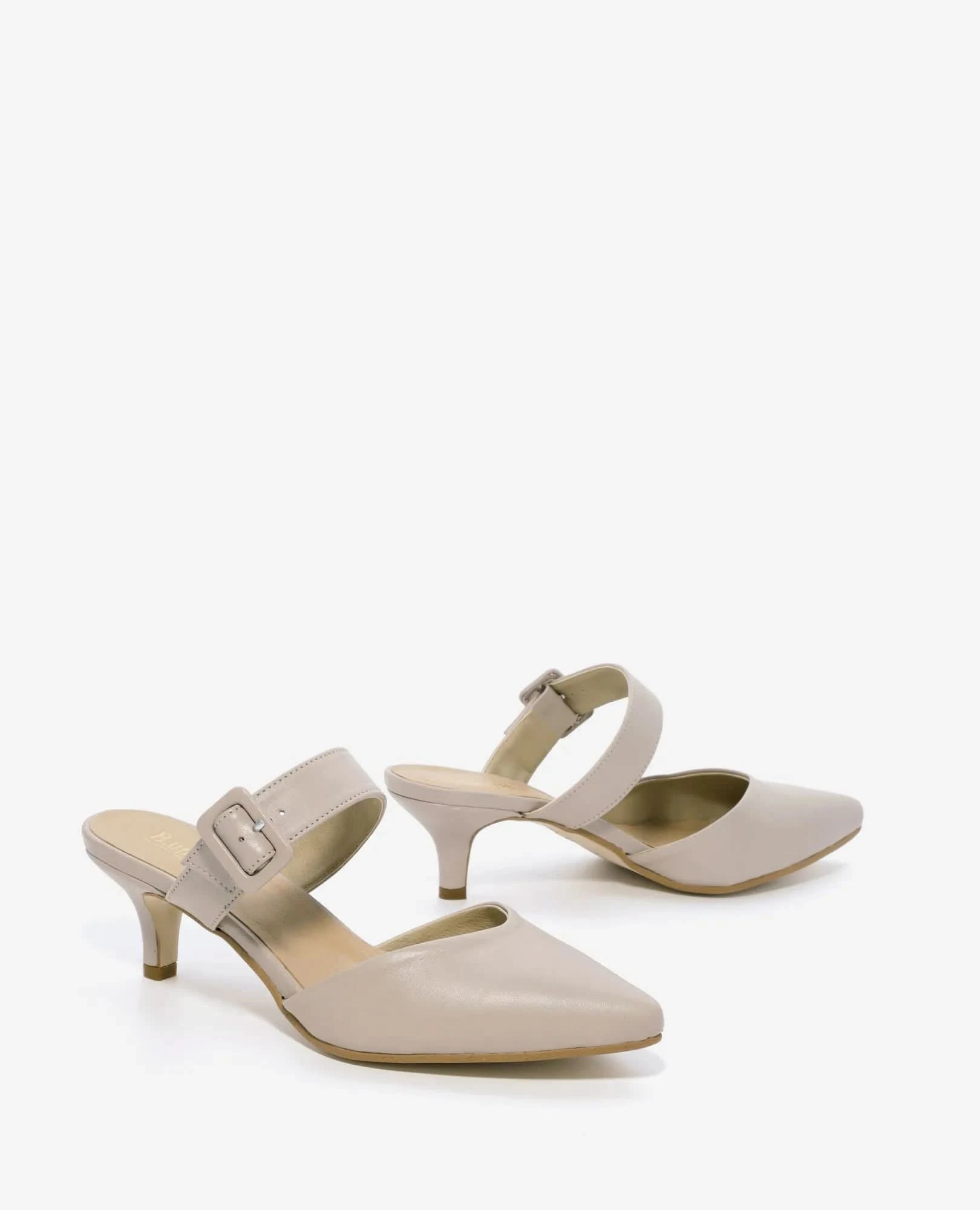 כפכפי עקב שפיץ- לוריין