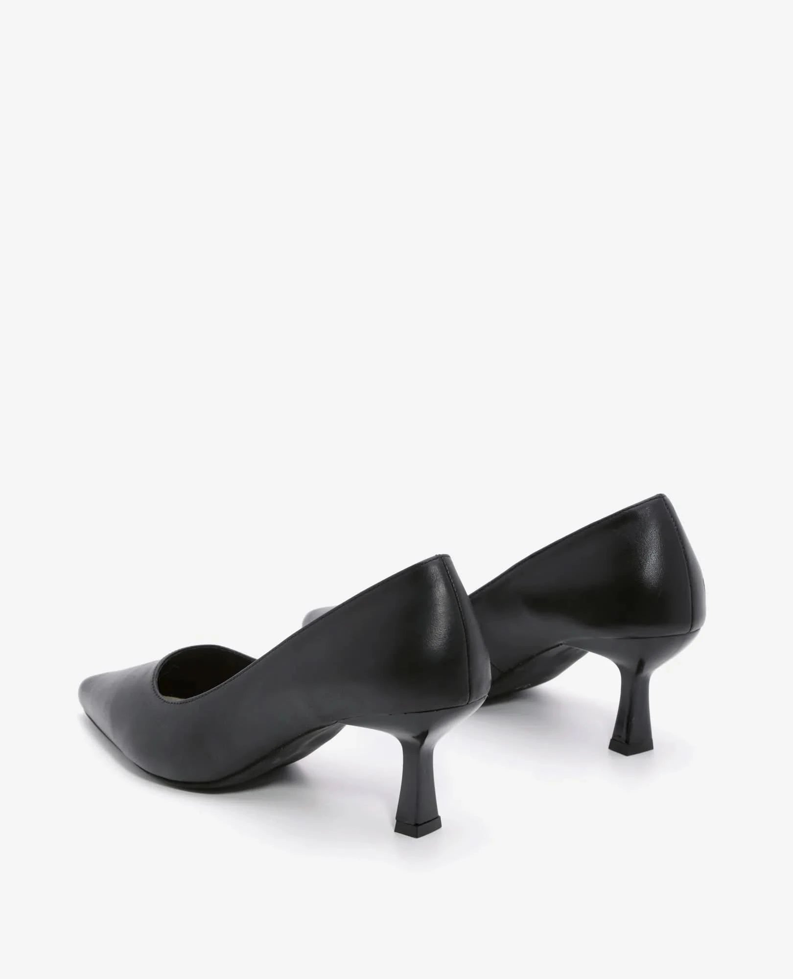 נעלי עקב- קרולינה