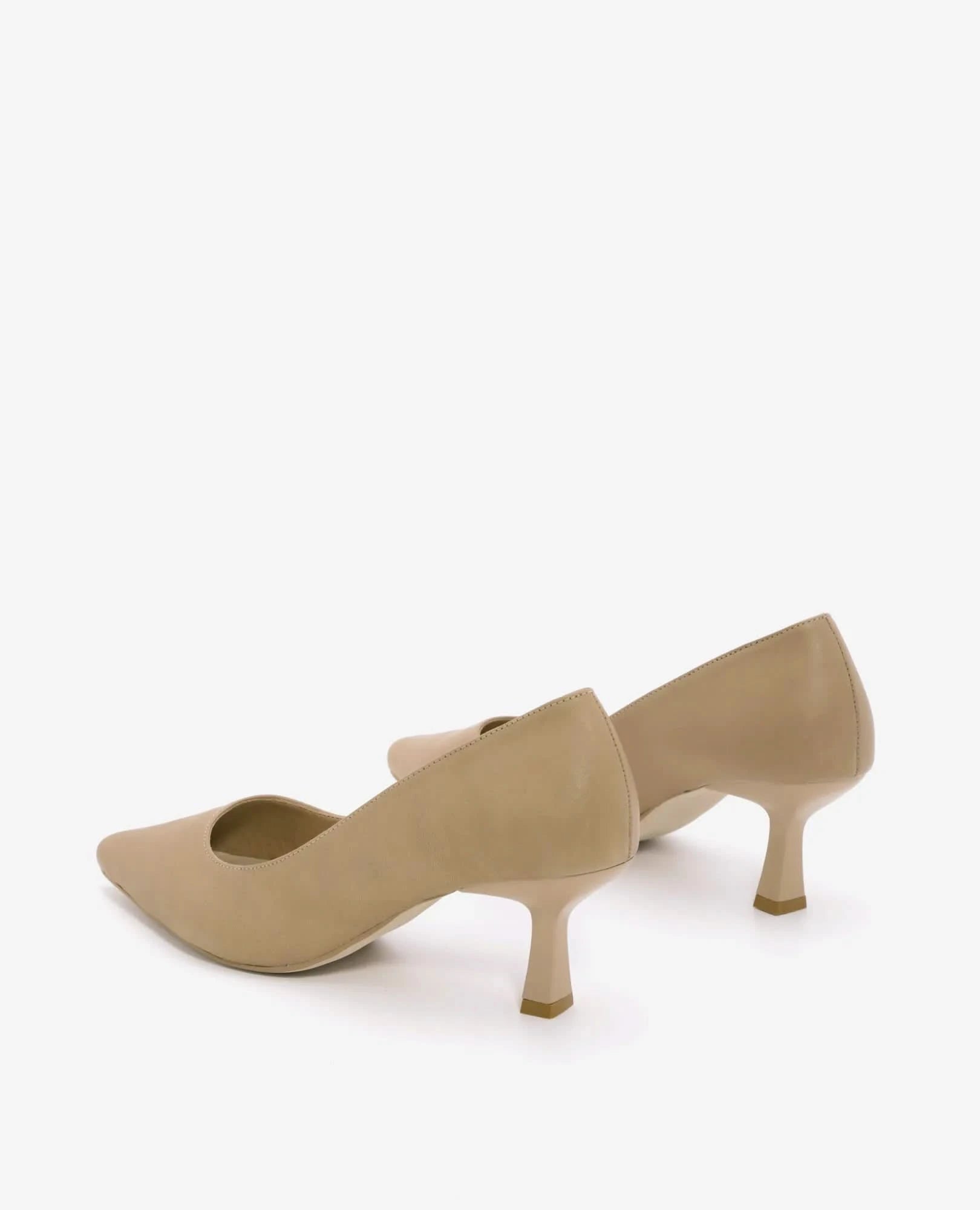 נעלי עקב- קרולינה