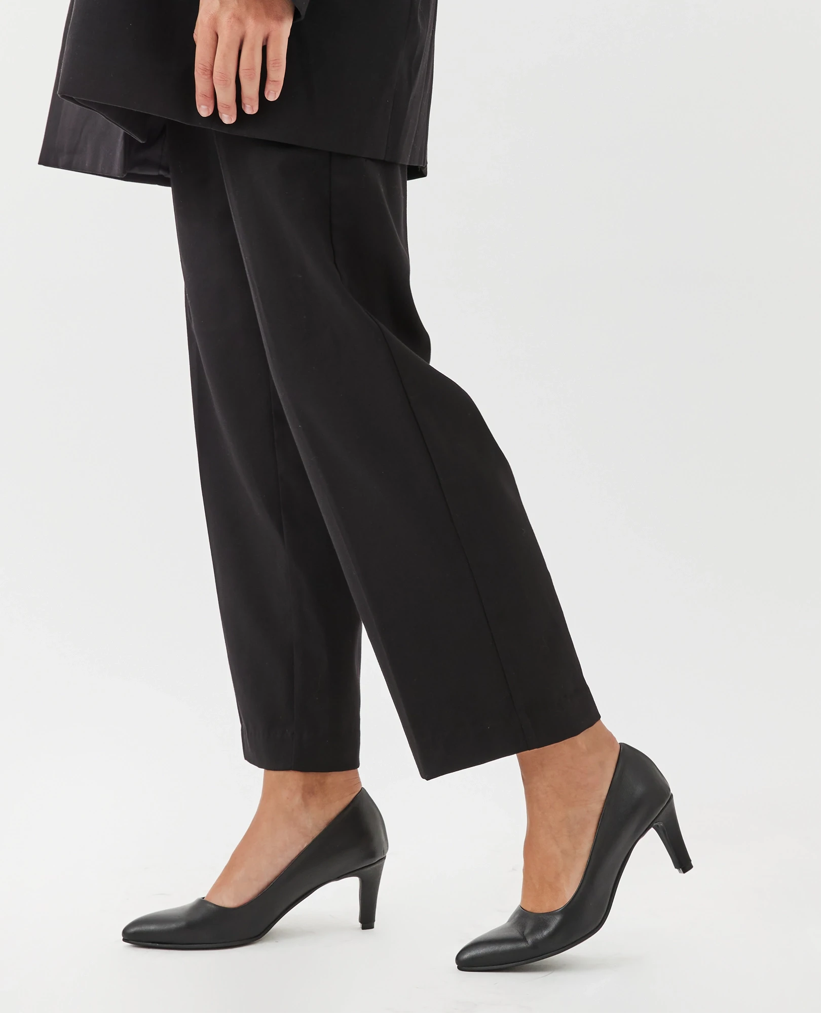 נעלי עקב קלאסיות- מיילי - B Unique