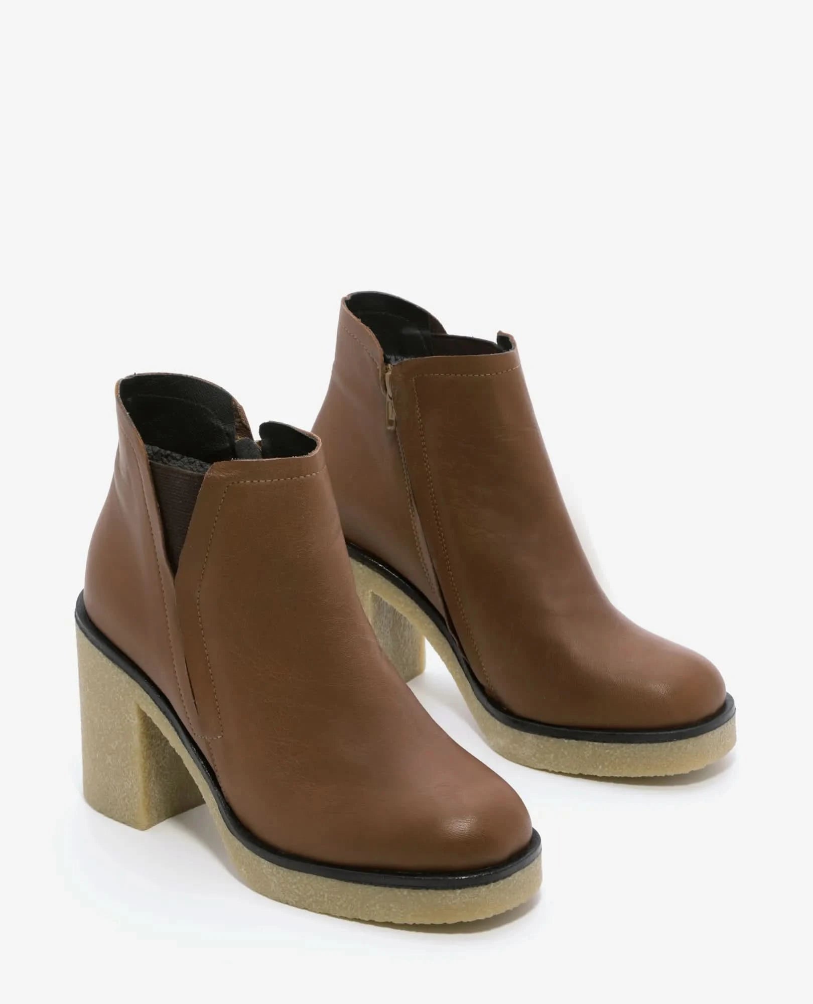 מגפוני עקב - נואל - B Unique