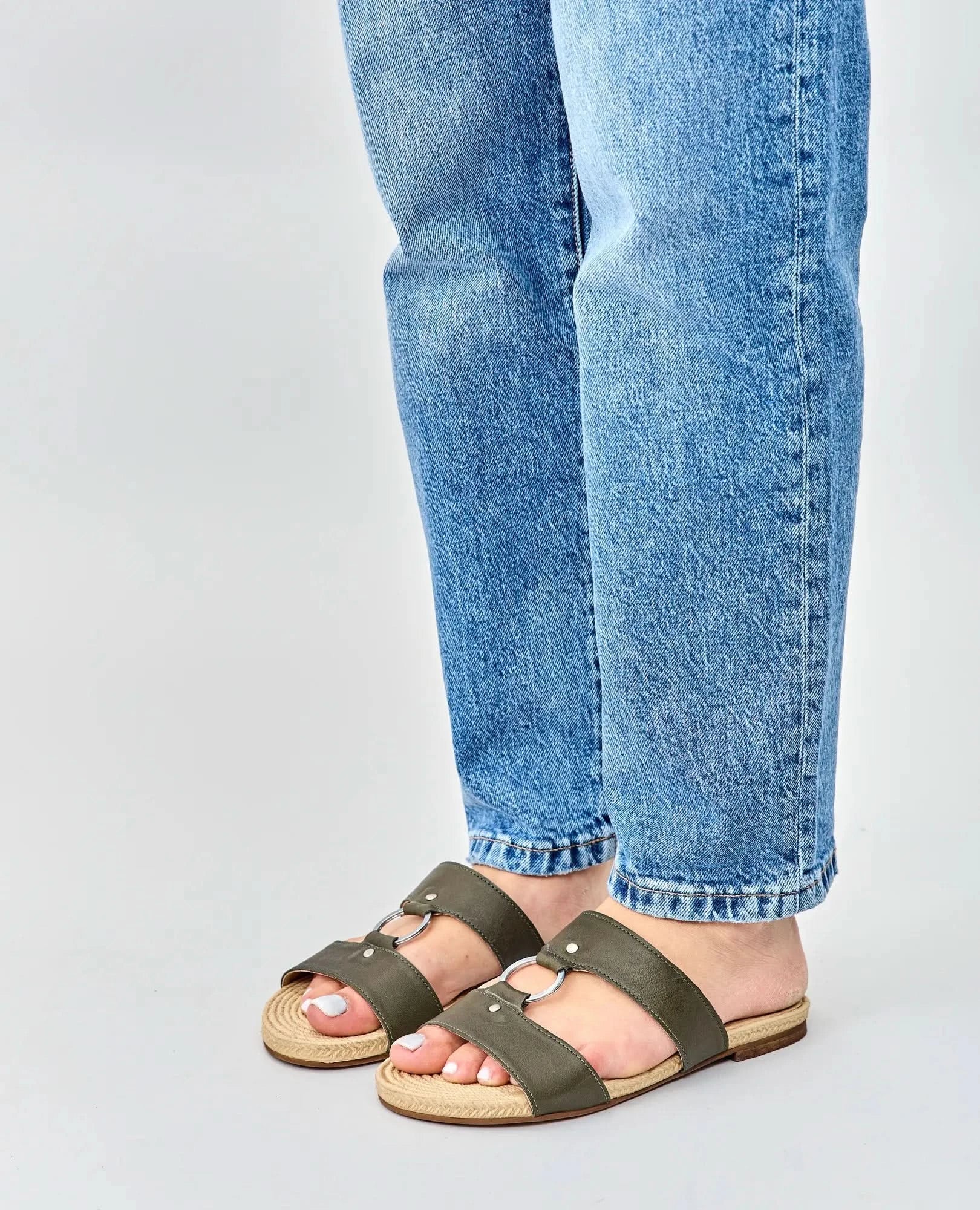 כפכפים שטוחים - טביתה - B Unique