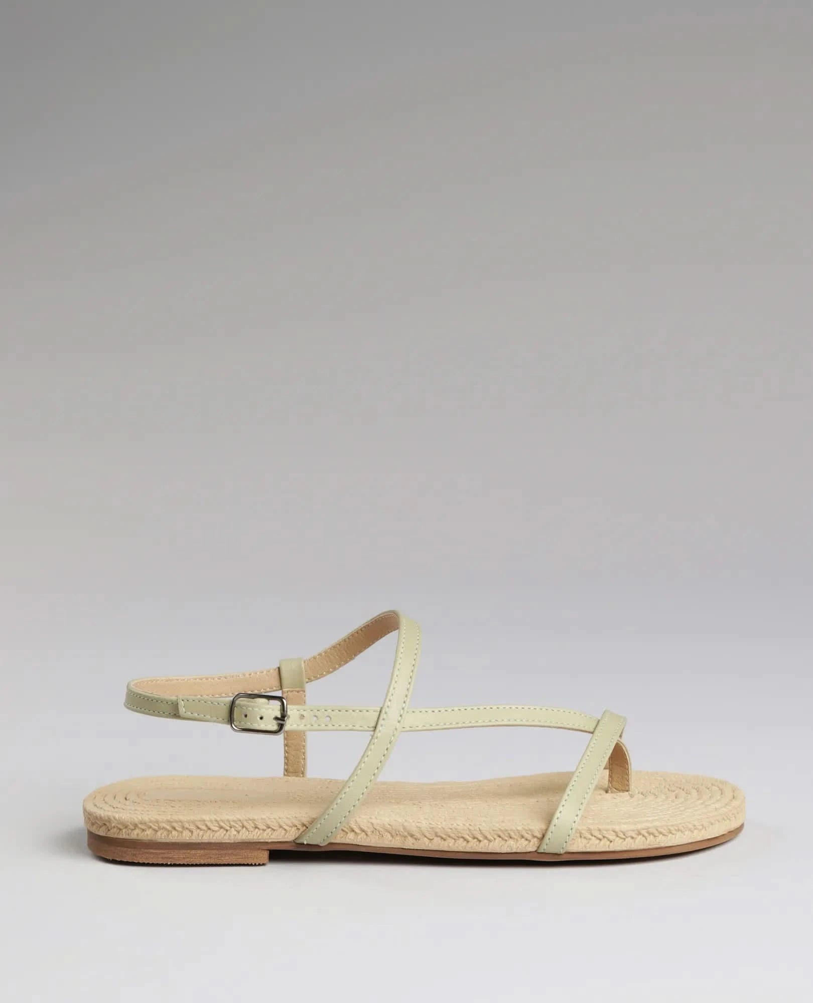 סנדלי אצבע - טטאינה - B Unique