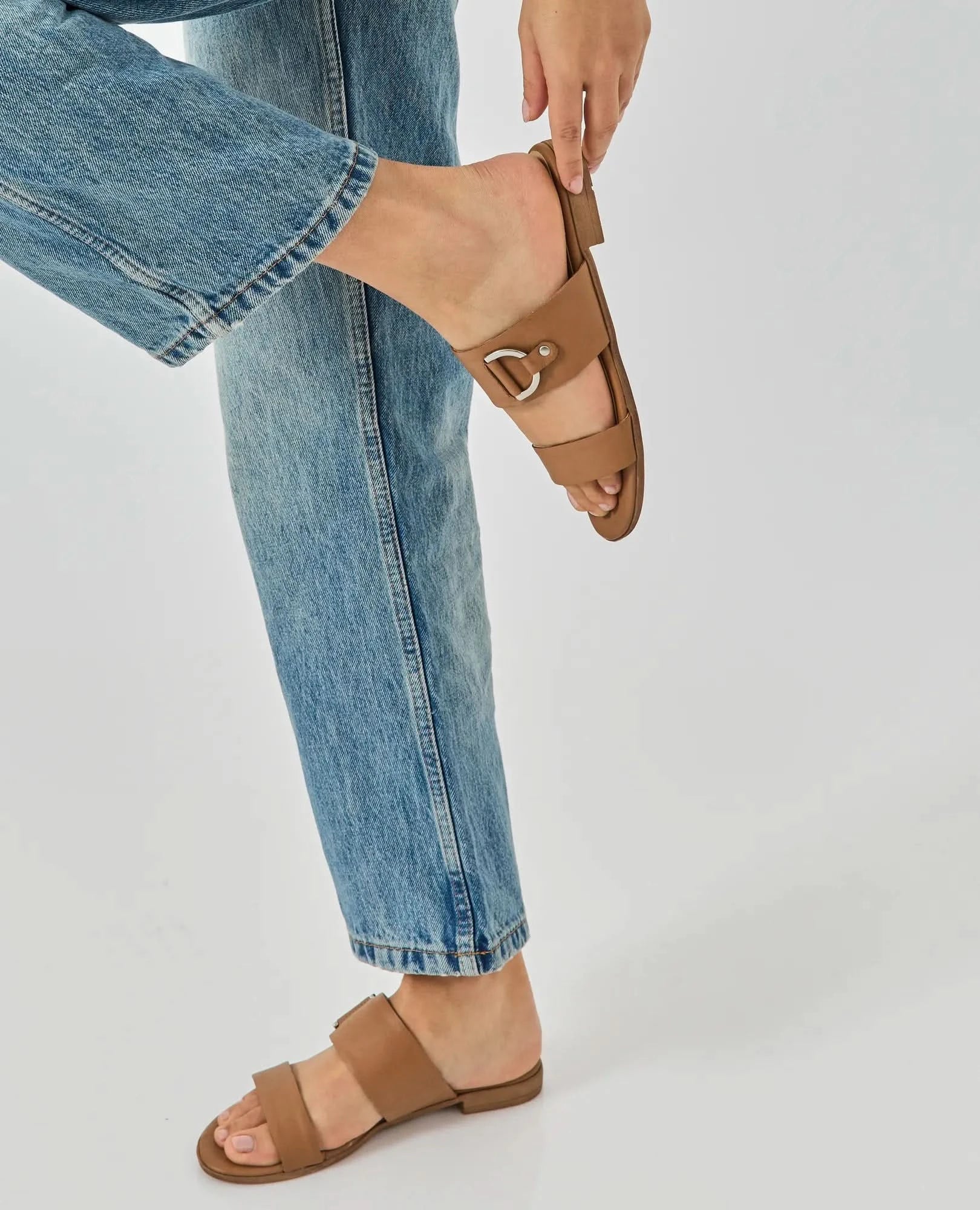 כפכפי רצועות - מריל - B Unique - כפכפים