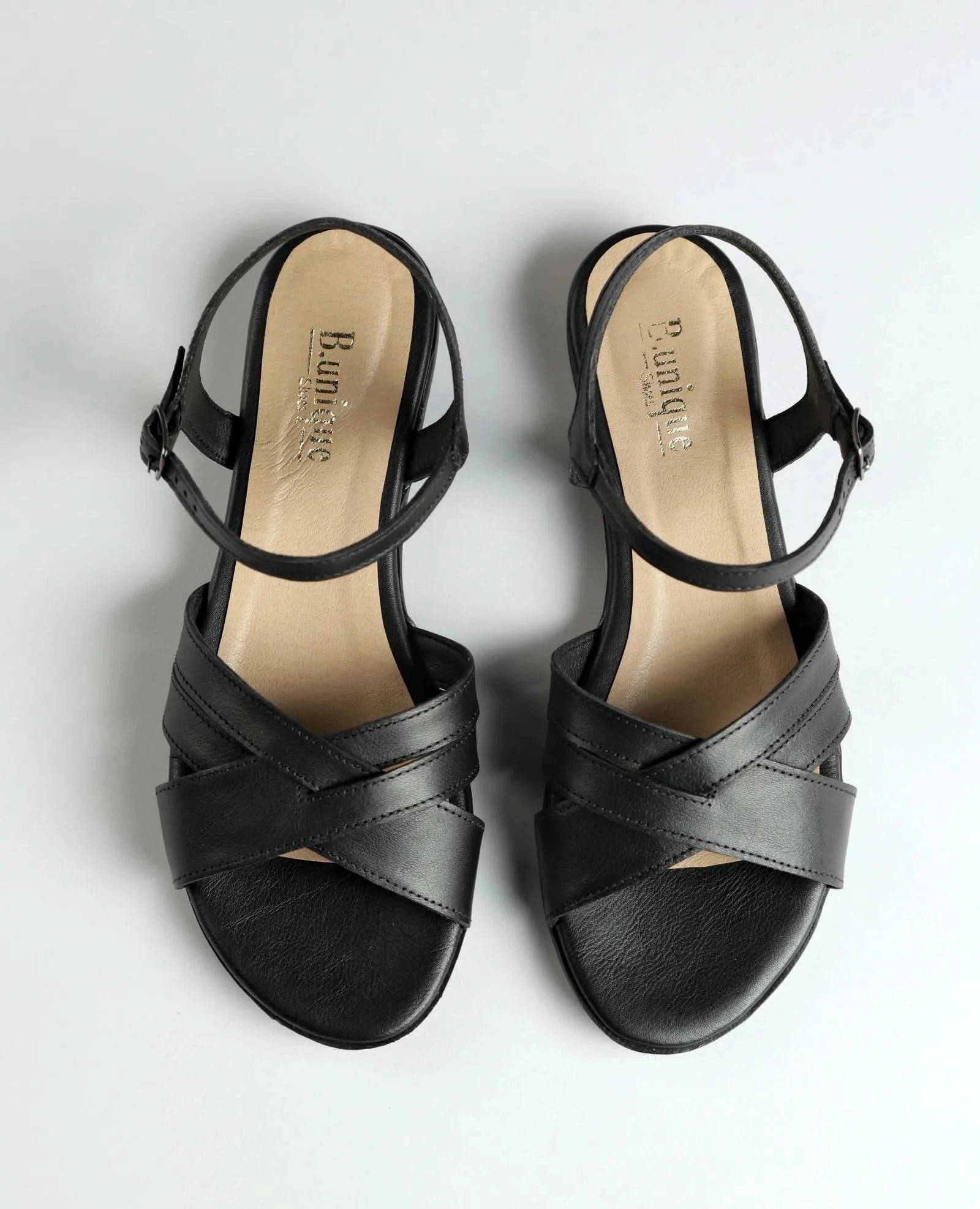 סנדלי רצועות - מרשה - B Unique