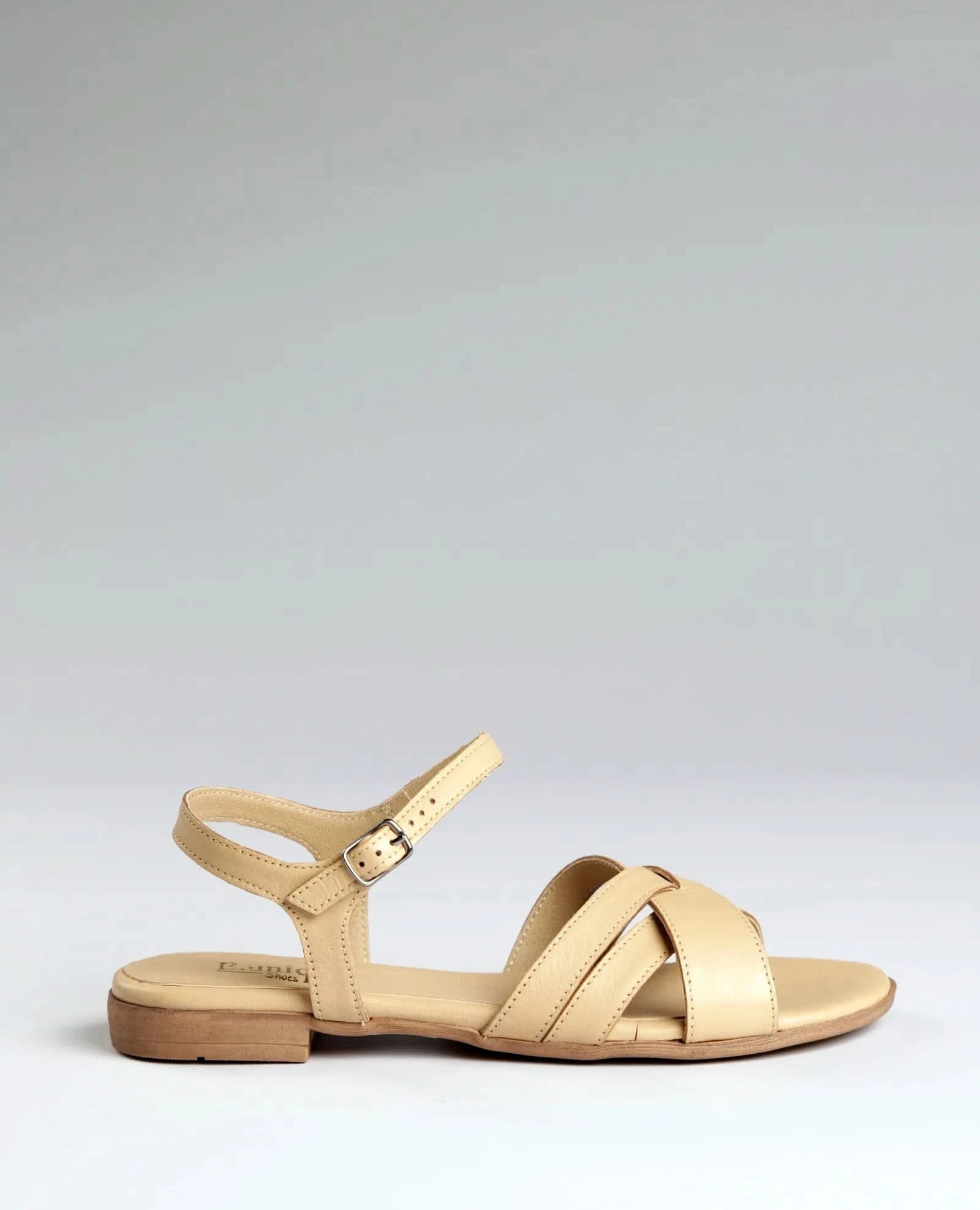 סנדלי רצועות - מרשה - B Unique