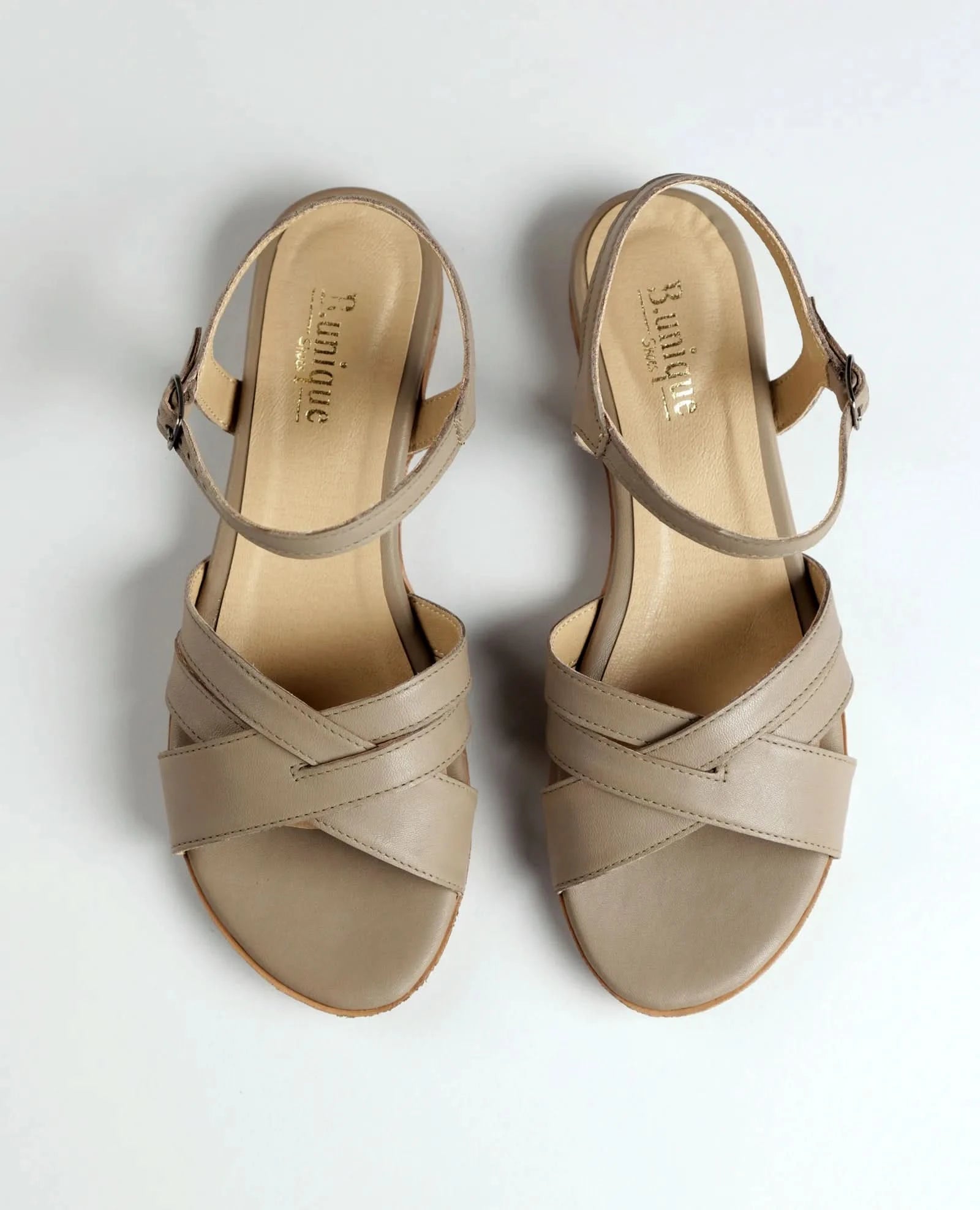 סנדלי רצועות - מרשה - B Unique