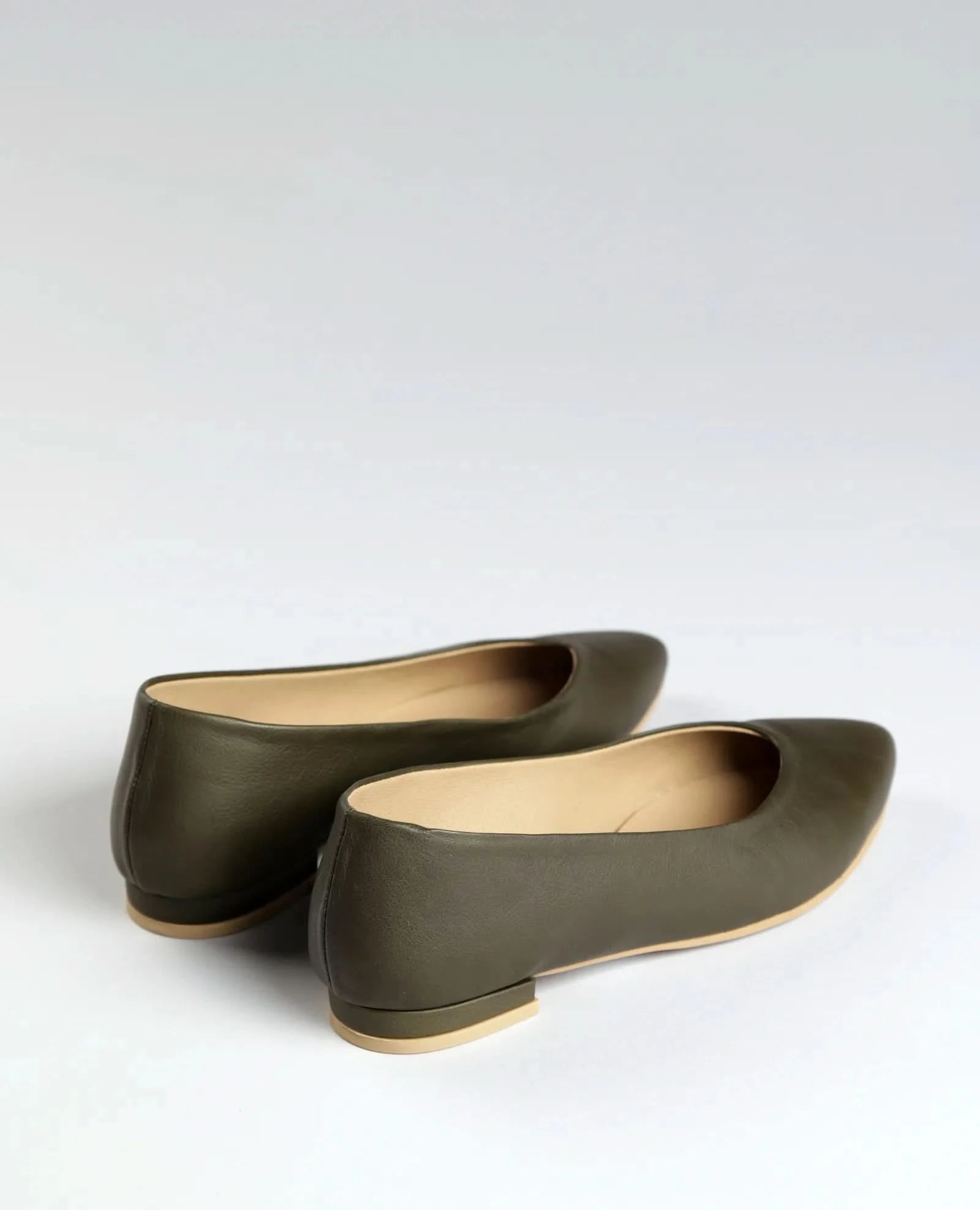 נעלי סירה - לינדה - B Unique