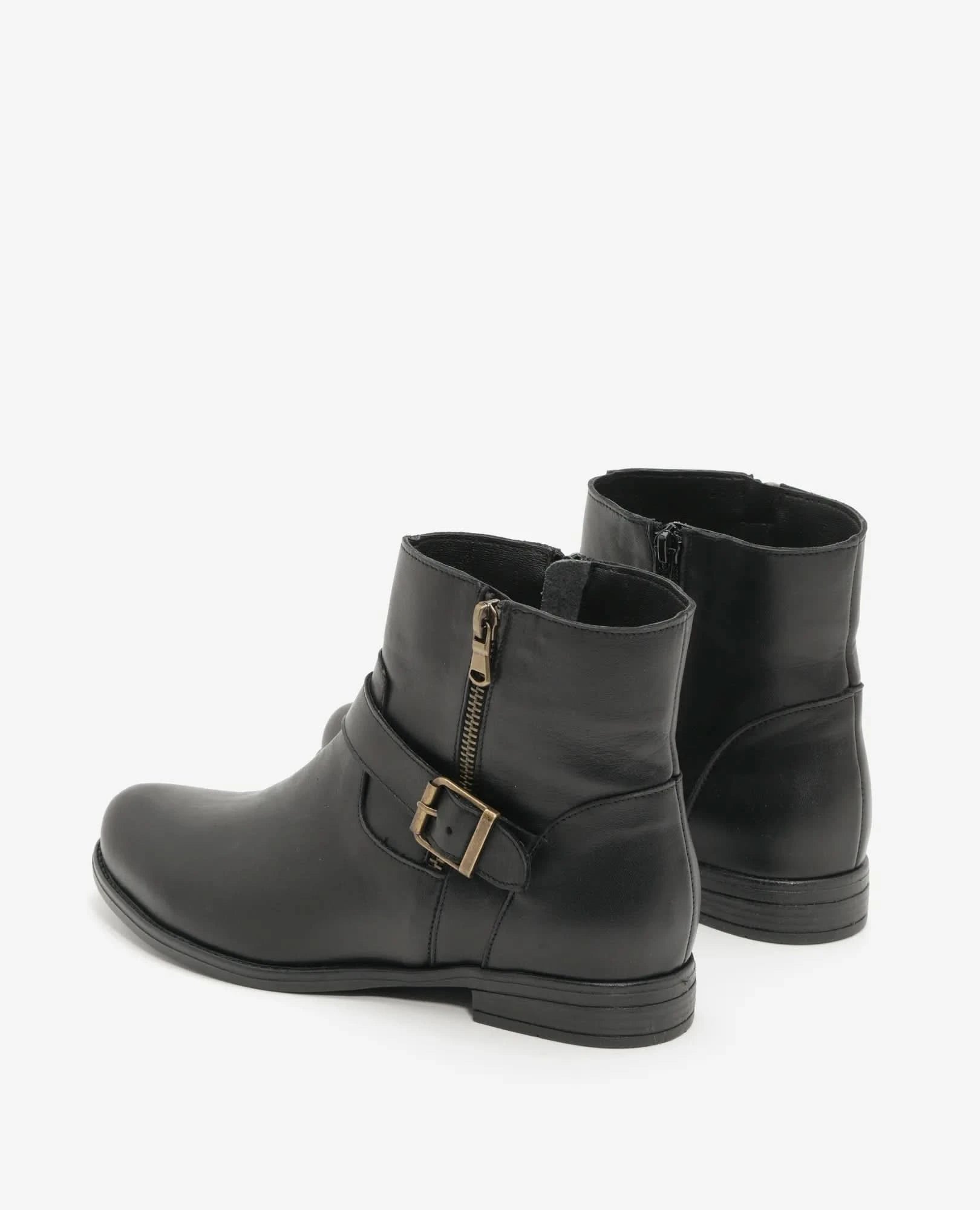 מגפונים קלאסיים לנשים דגם תמר | מגפונים מעור לנשים | בי יוניק