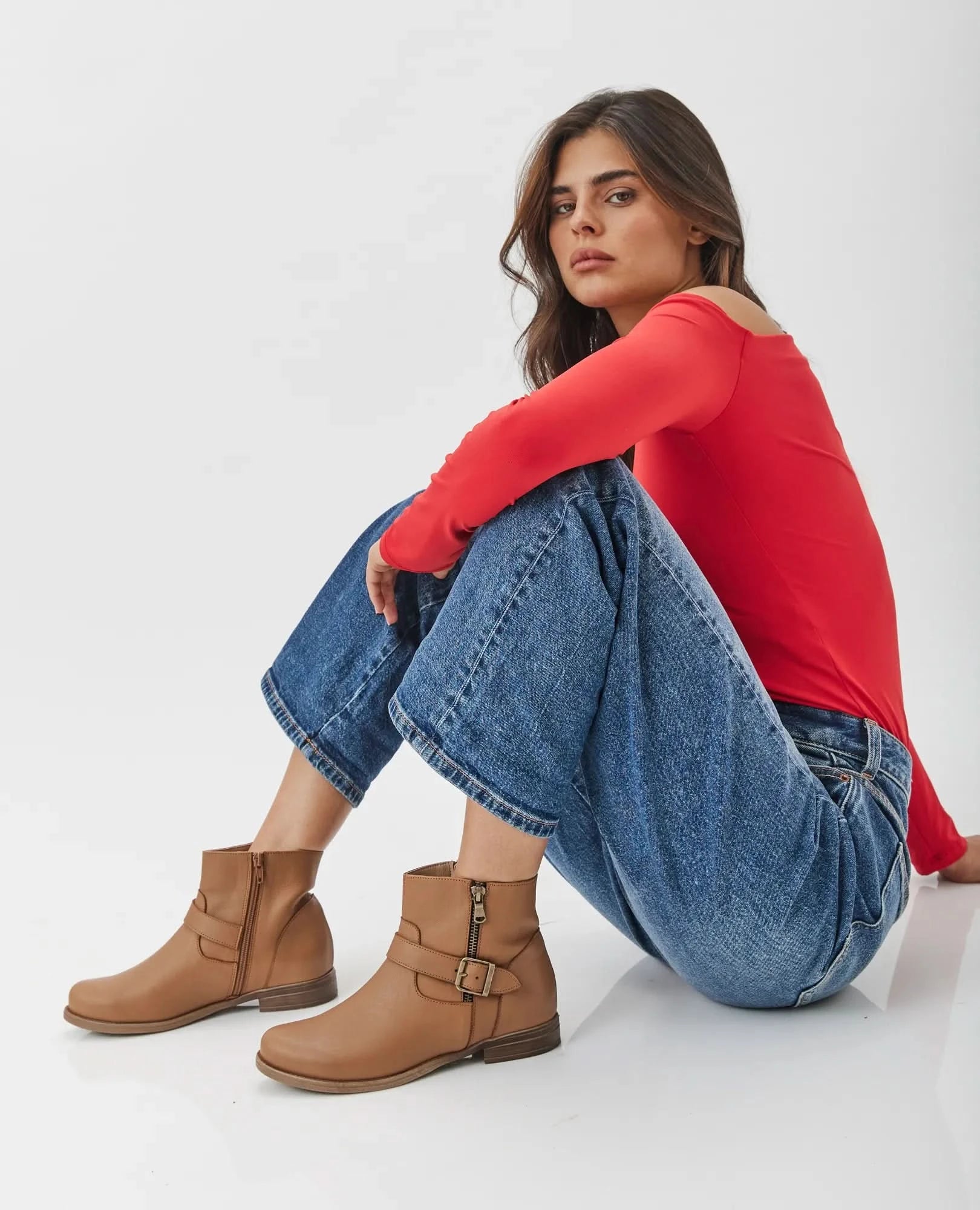 מגפונים קלאסיים לנשים דגם תמר | מגפונים מעור לנשים | בי יוניק