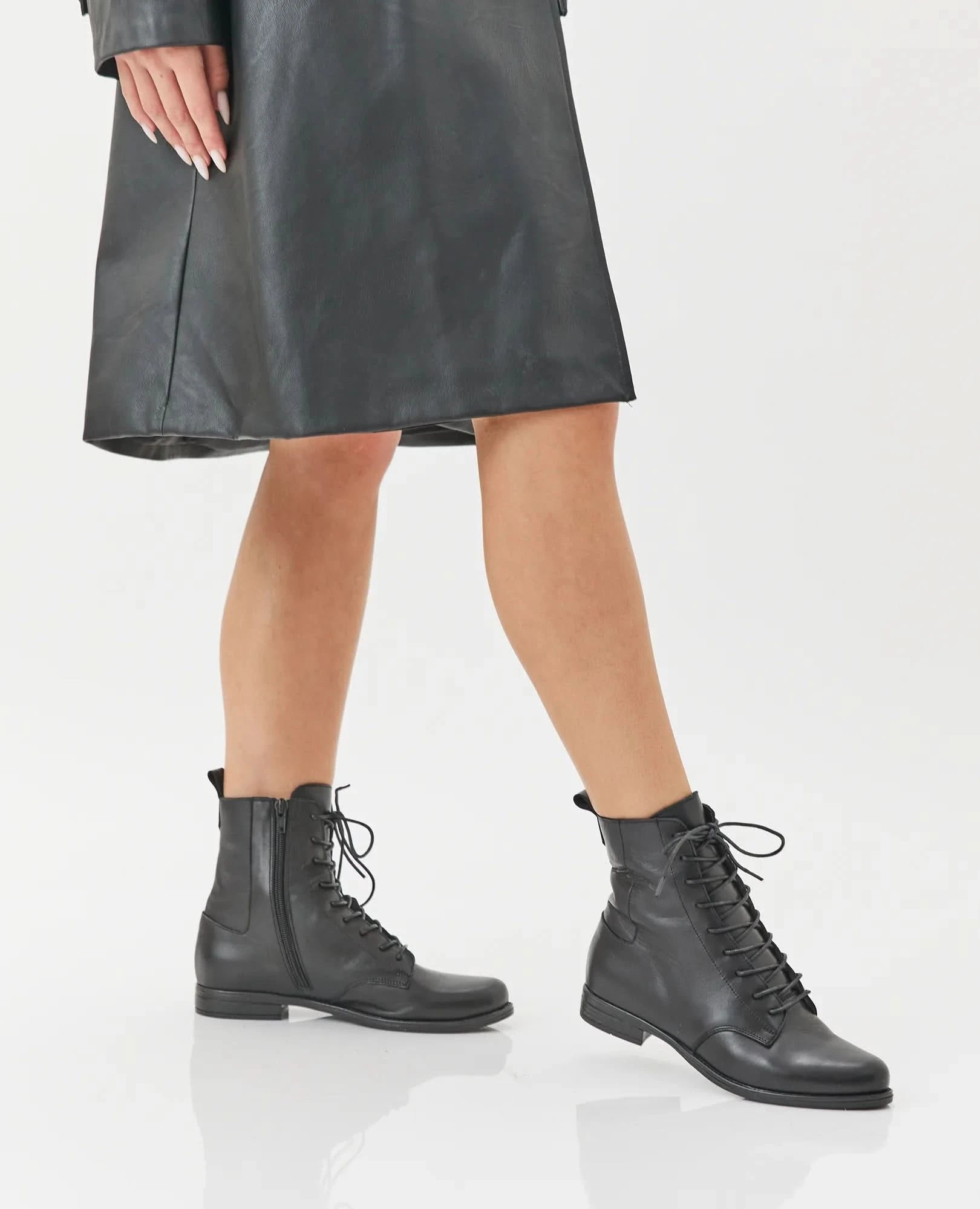 מגפוני שרוכים קלאסים דגם כנרת | מגפונים מעור לנשים - בי יוניק