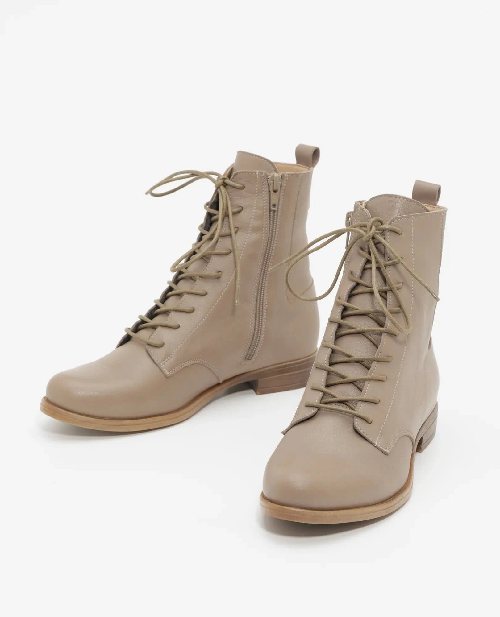 מגפוני שרוכים קלאסים דגם כנרת | מגפונים מעור לנשים - בי יוניק