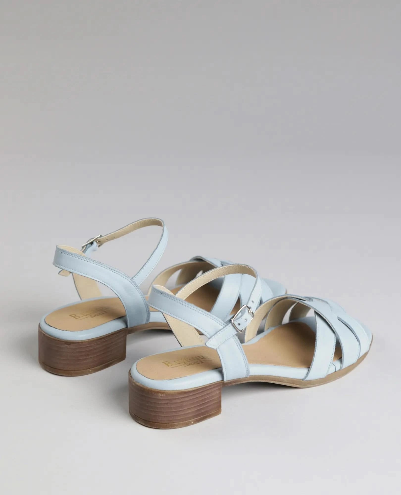 סנדלי רצועות - ויויאן - B Unique