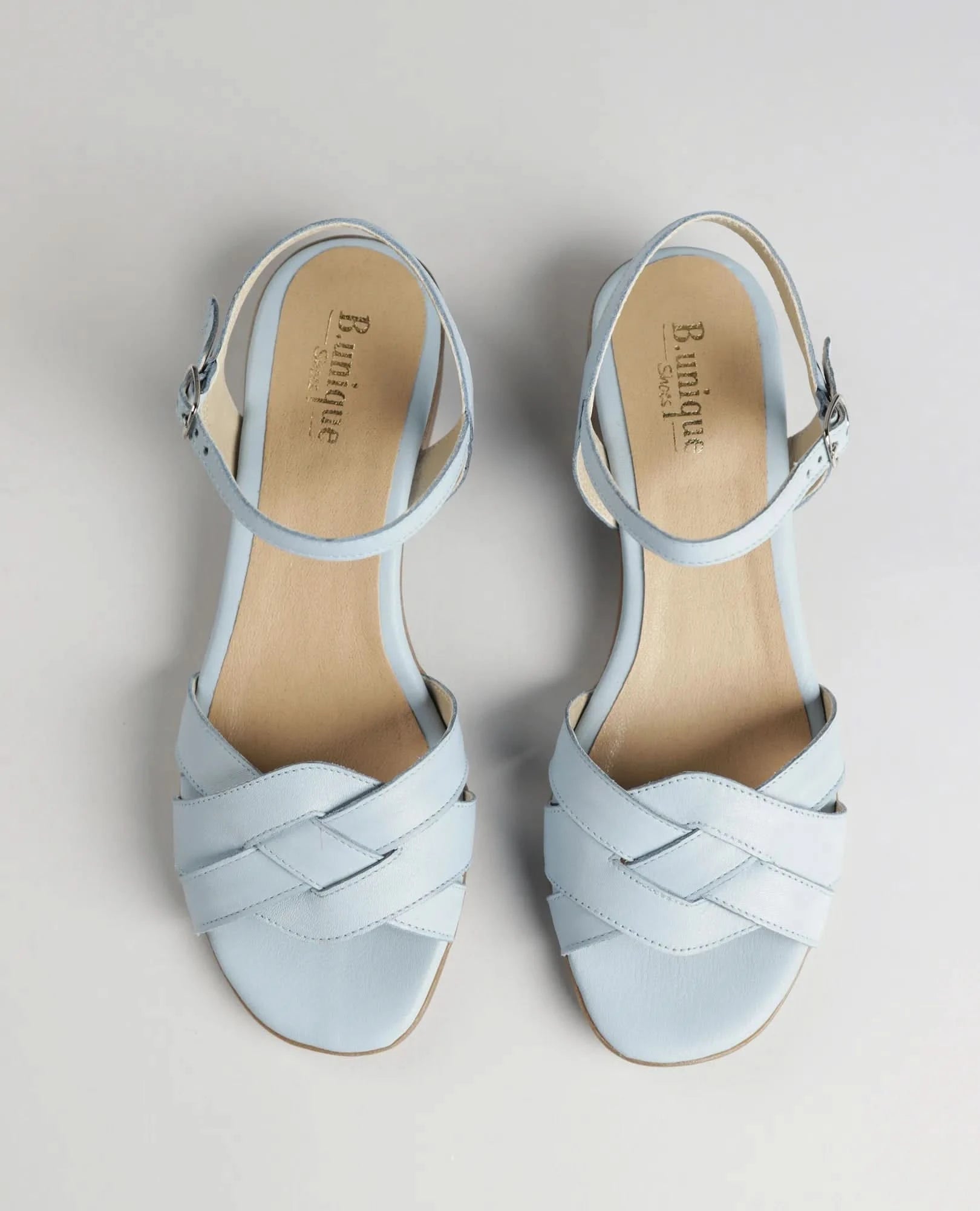 סנדלי רצועות - ויויאן - B Unique