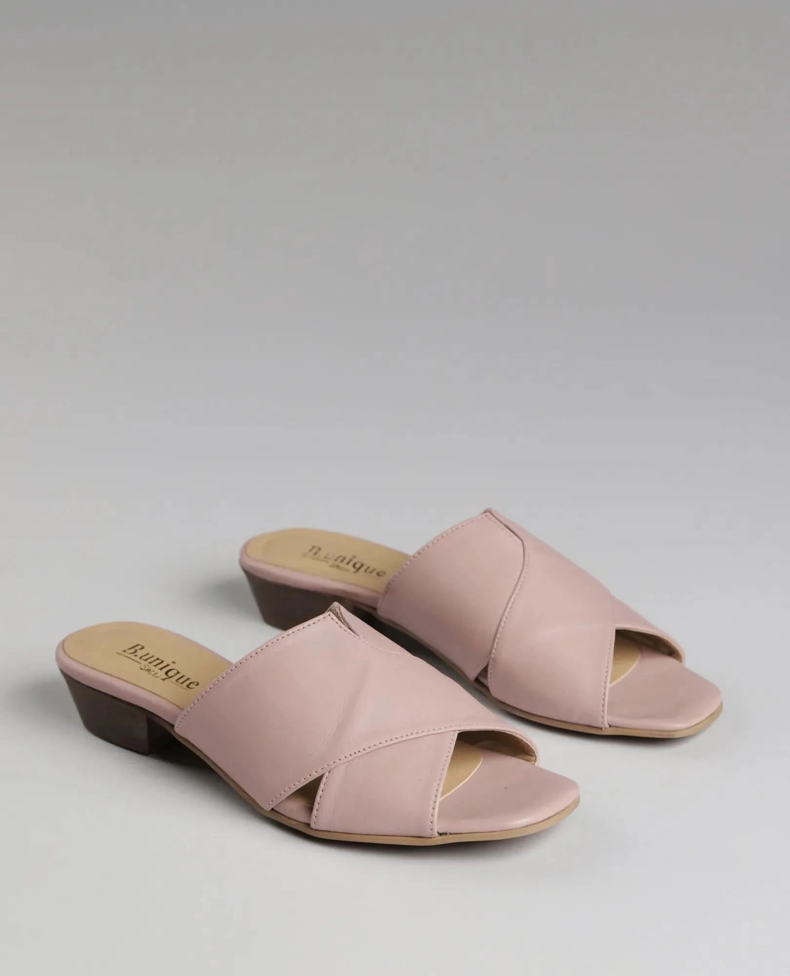 כפכפי שטוחים - לואנה - B Unique