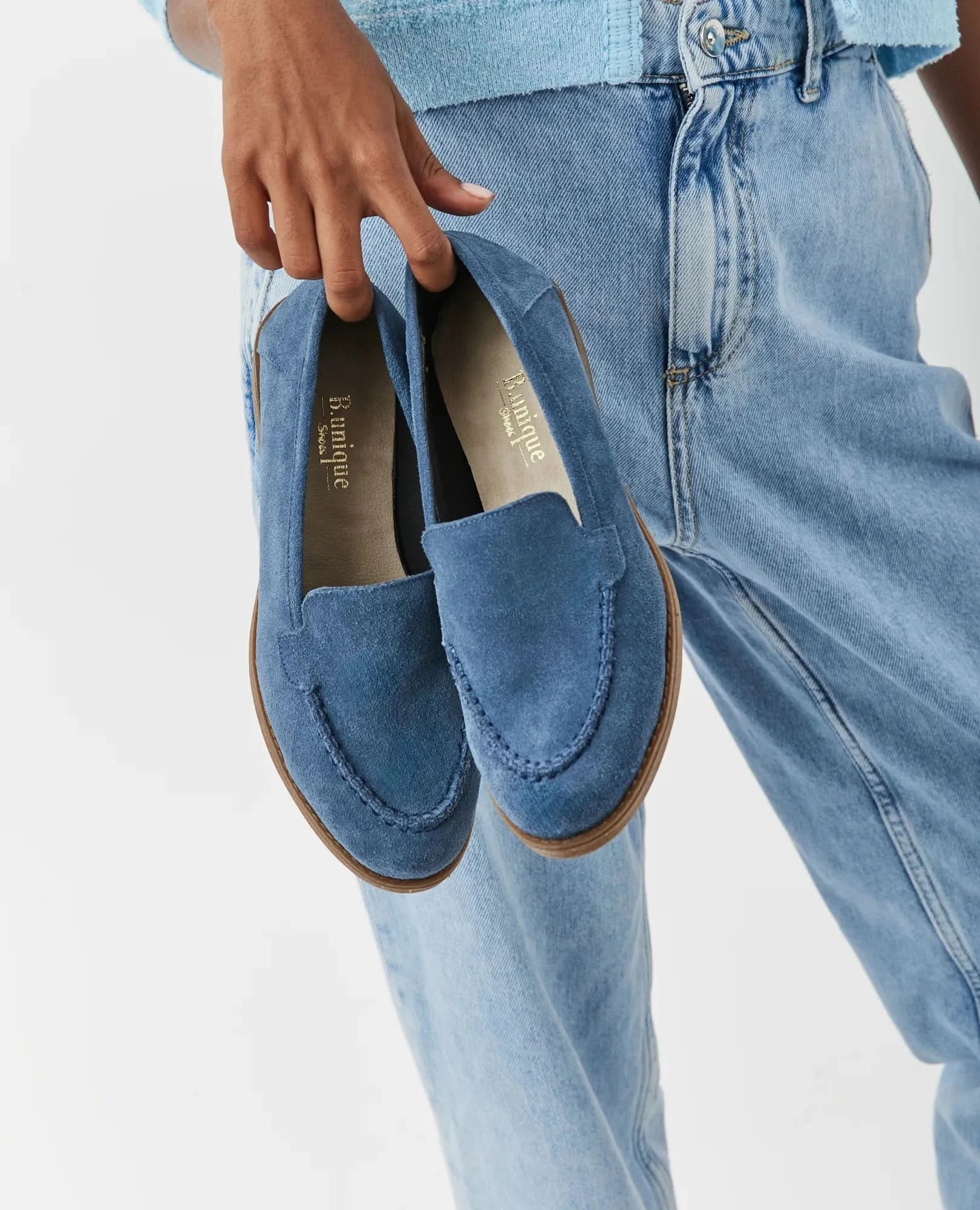 נעלי מוקסין קלאסיות לנשים מעור זמש איכותי דגם סנדרה | בי יוניק