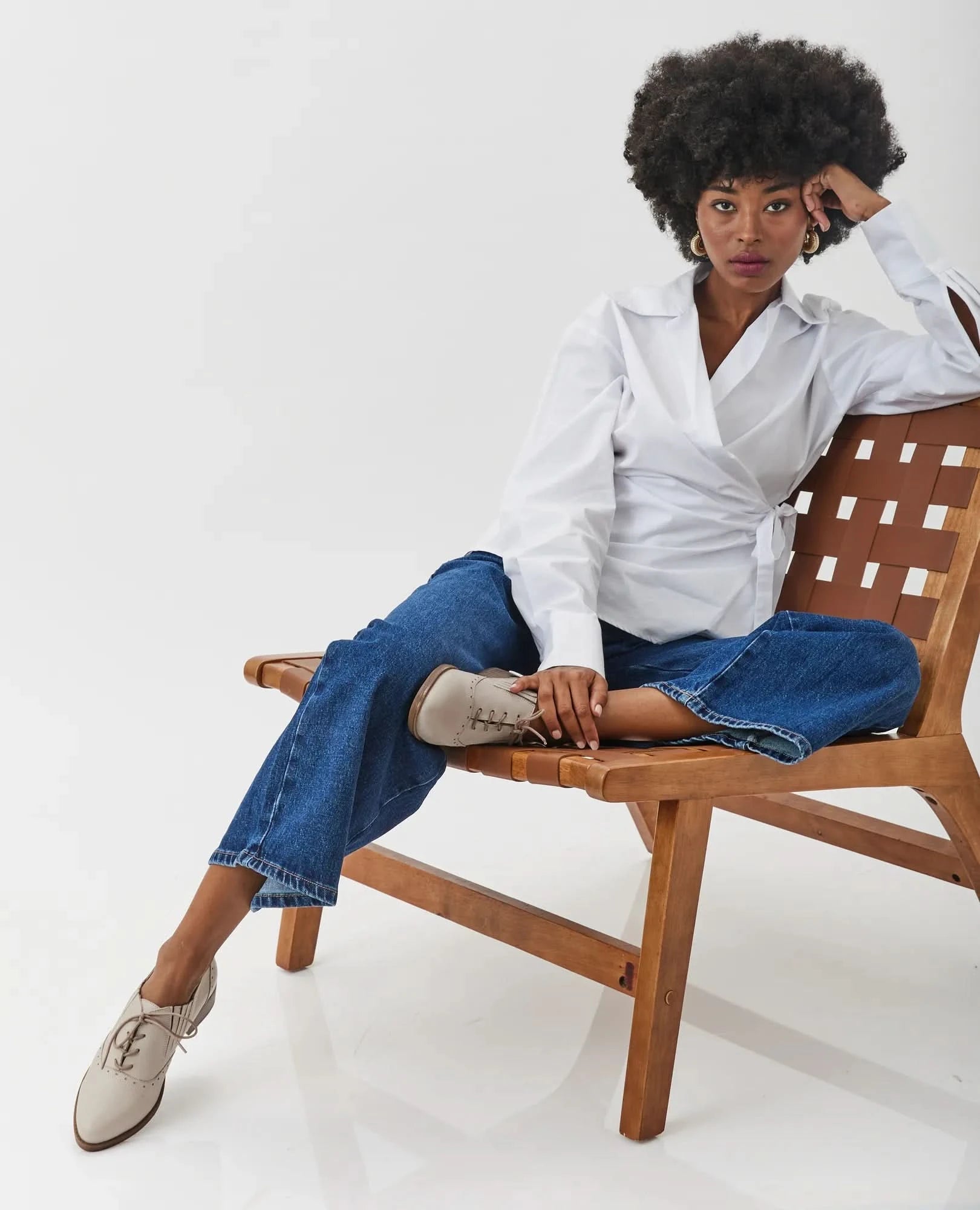 נעלי עור קלאסיות דגם רוית | נעלי נשים בחנויות ובאתר בי יוניק