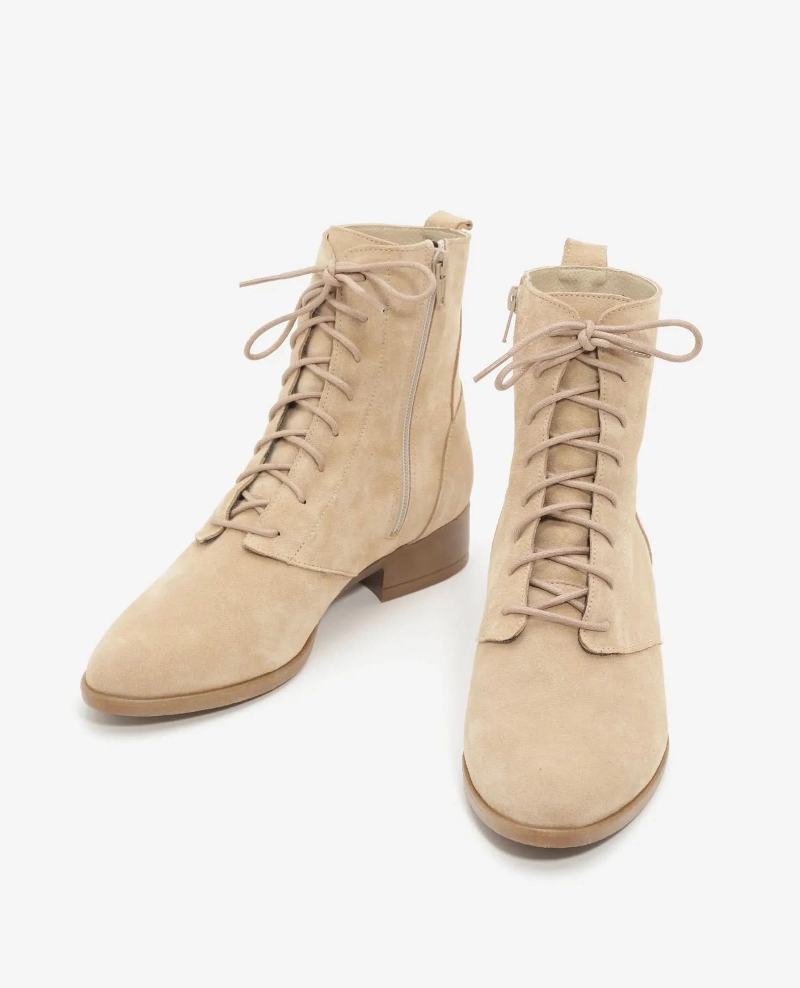 מגפונים קלאסיים עם שרוכים דגם עמית | מגפונים לנשים בי יוניק