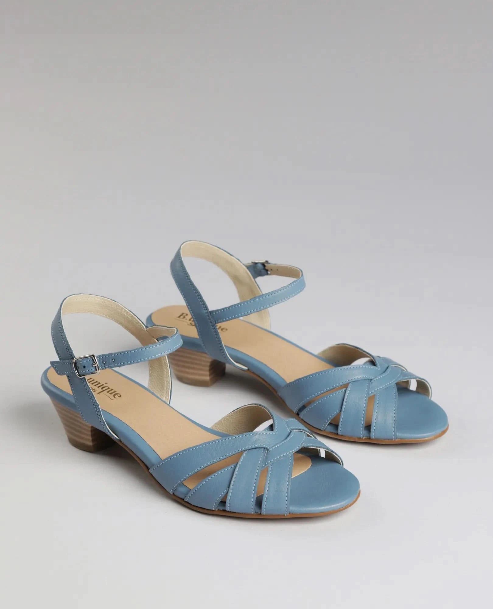 סנדלי רצועות - ברברה - B Unique