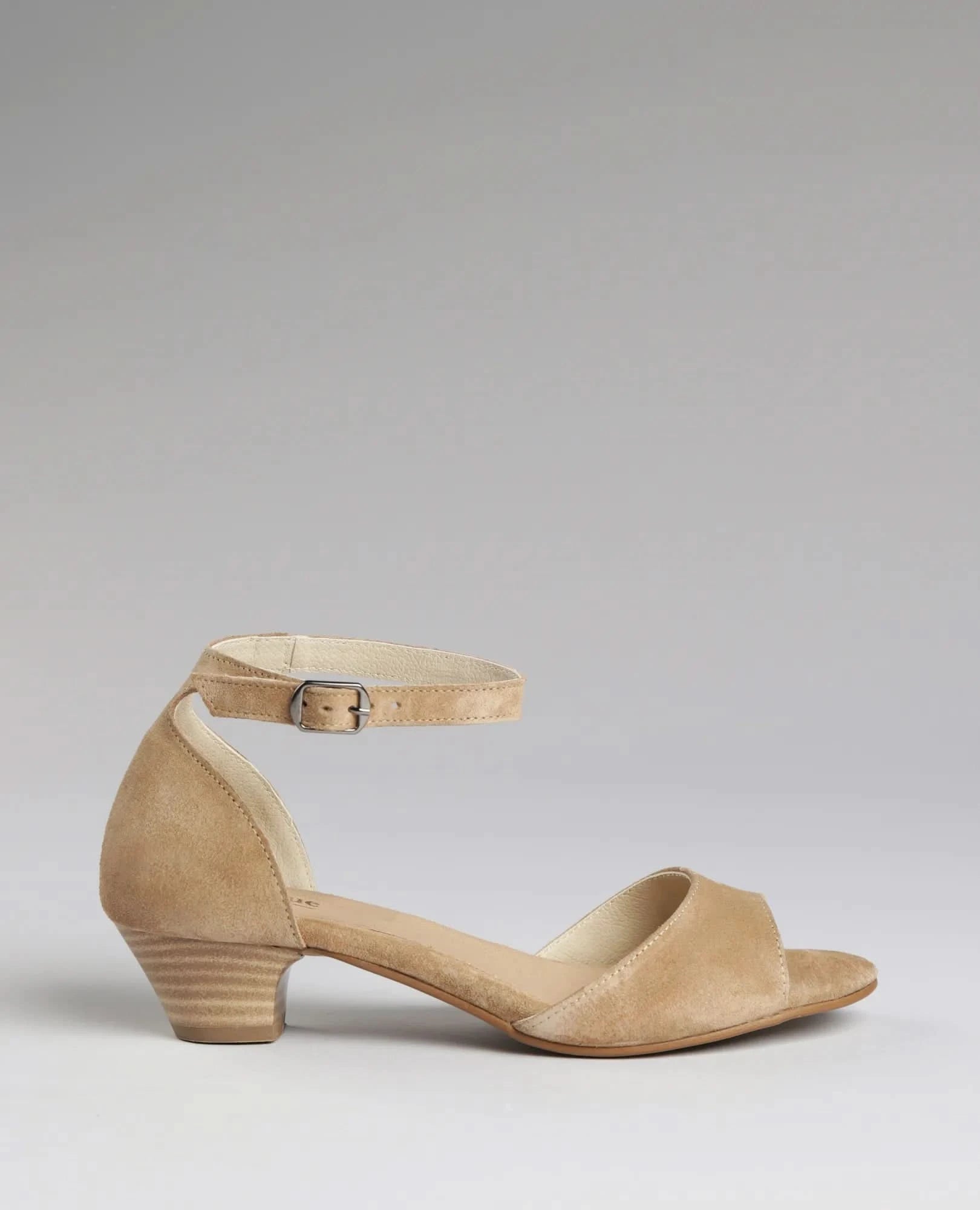 סנדלי עקב נמוך - ברוניקה - B Unique