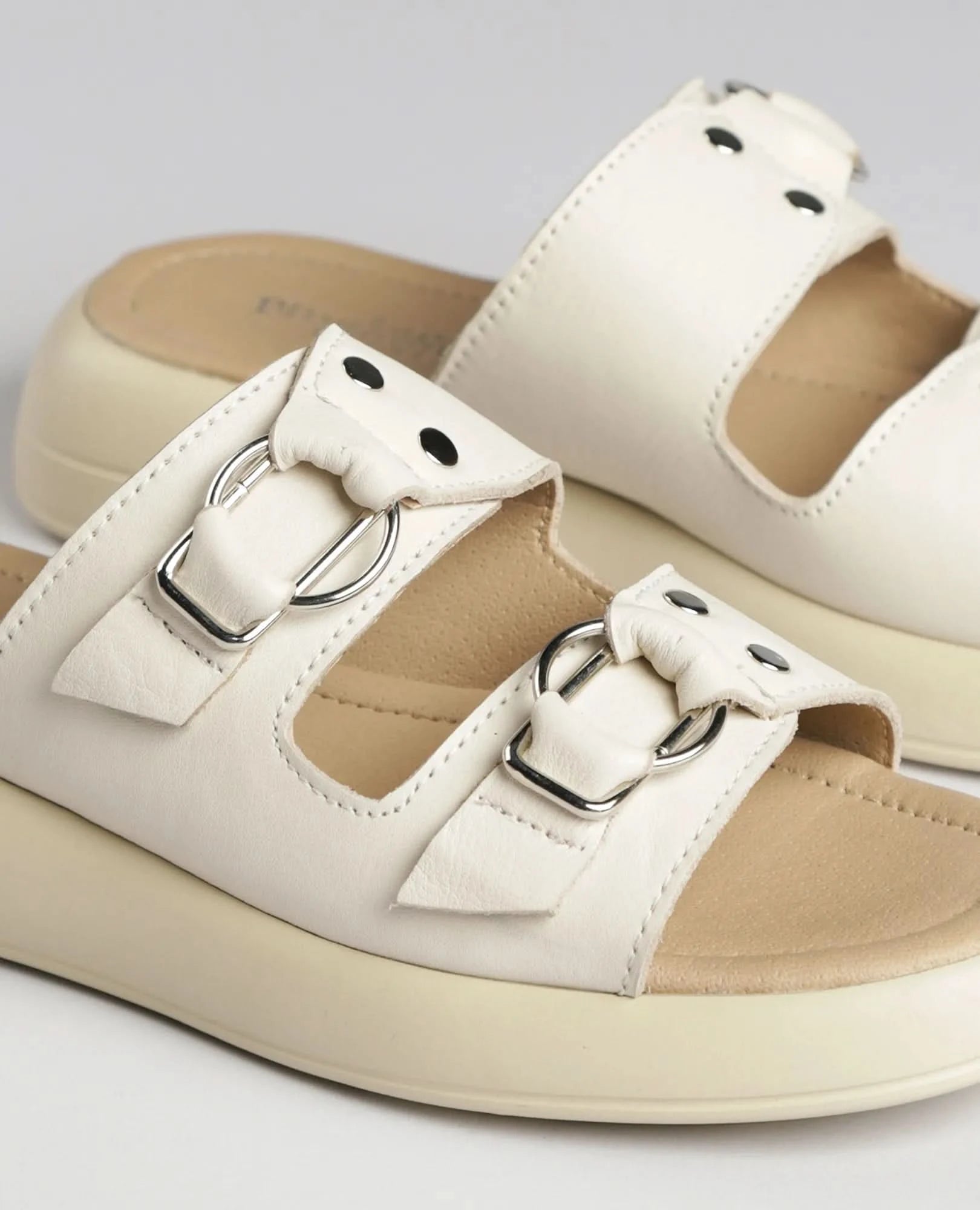 כפכפי רצועות - שרליז - B Unique