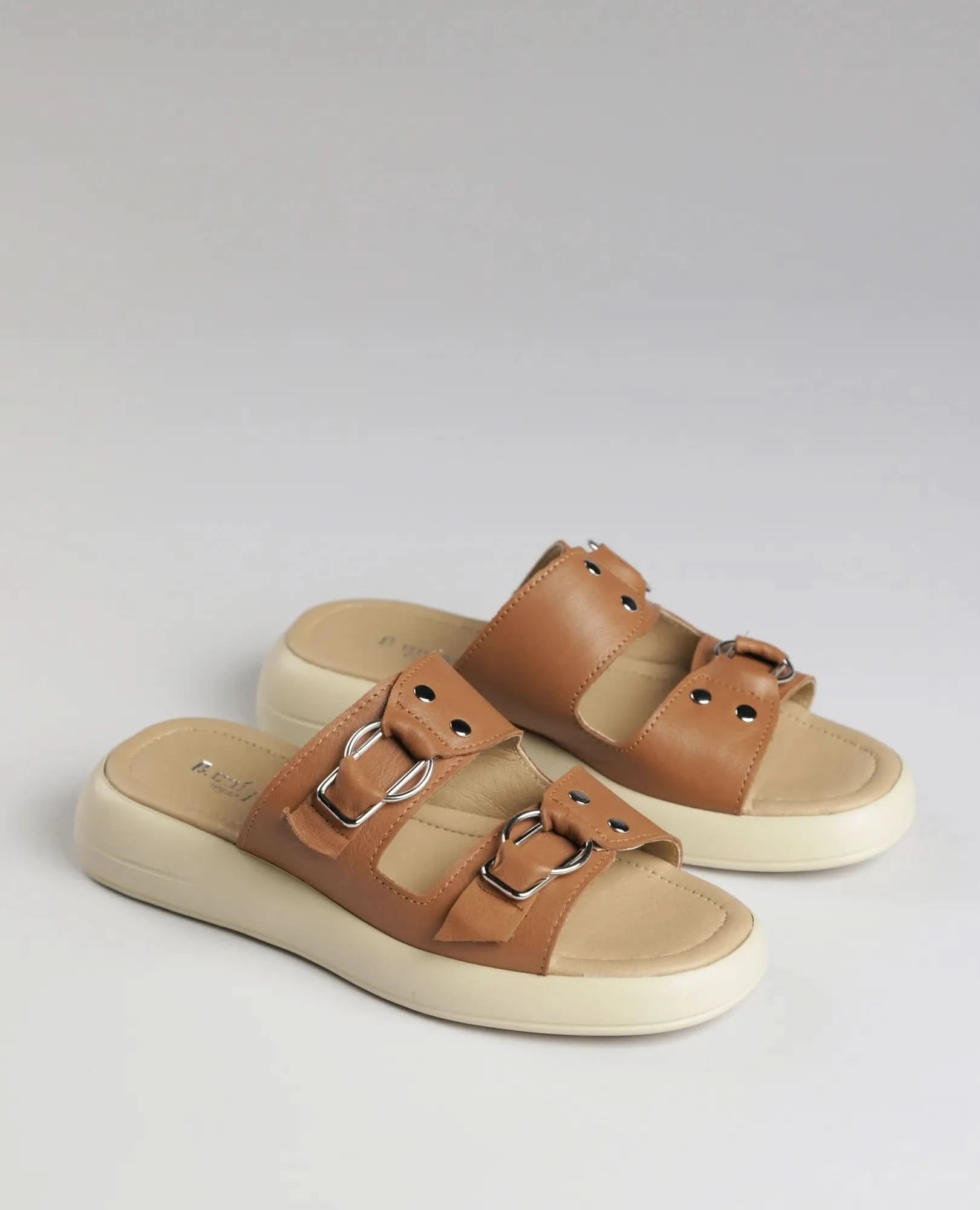 כפכפי רצועות - שרליז - B Unique