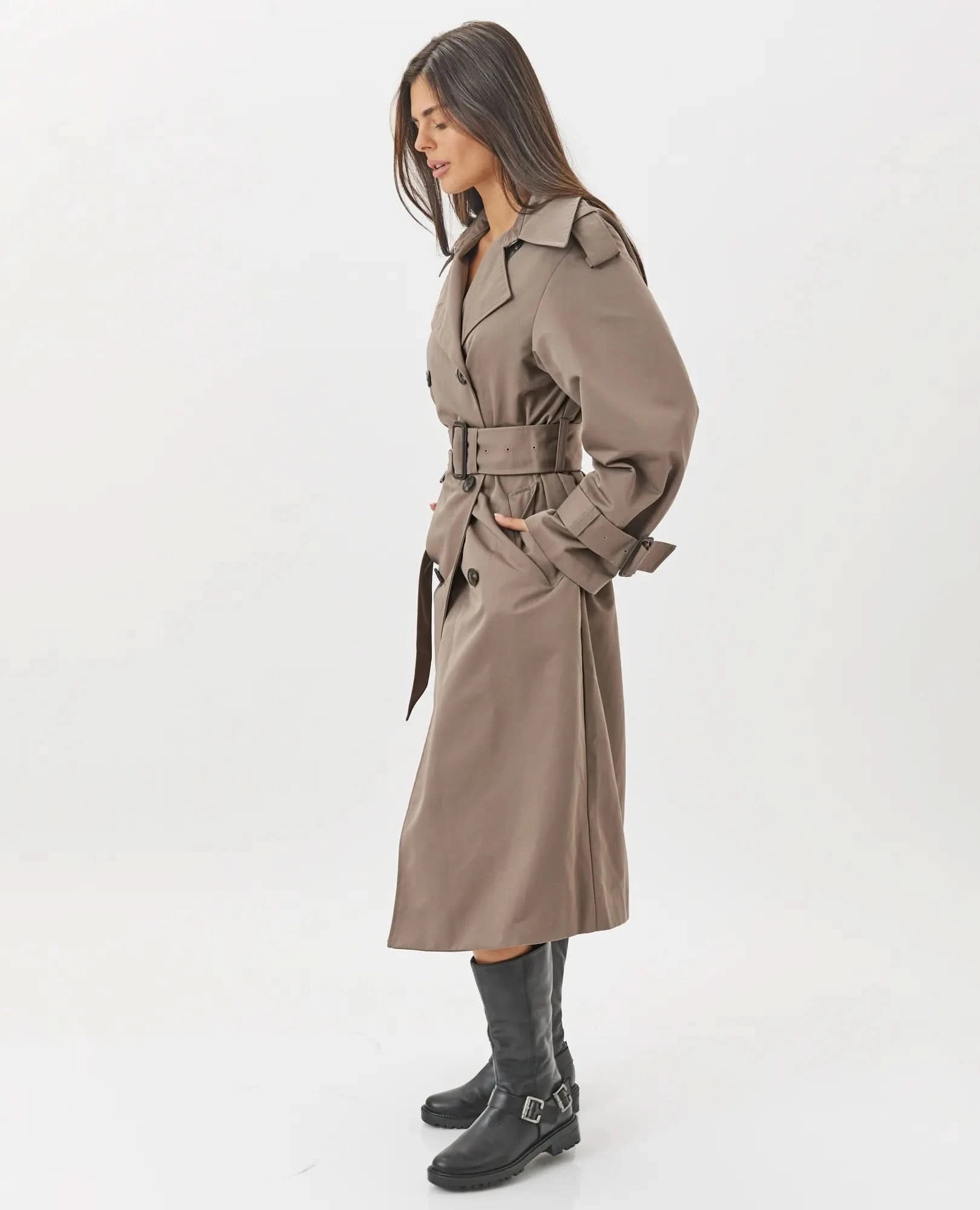 מגפי עור עם רצועות ואבזמים דגם ג'ון | מגפיים מעור לנשים בי יוניק