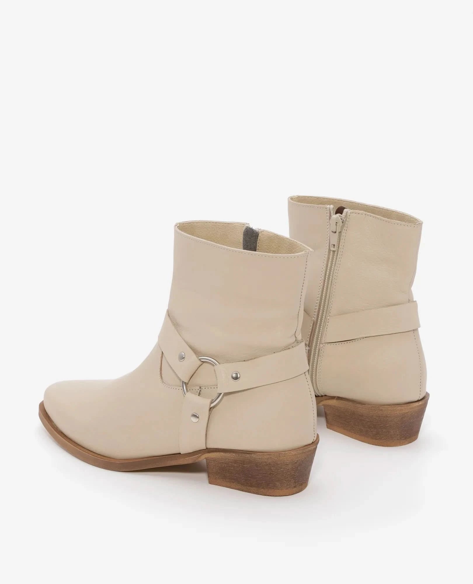 מגפוני עור איכותי בסגנון בוקרים דגם אופל- מגפונים לנשים בי יוניק