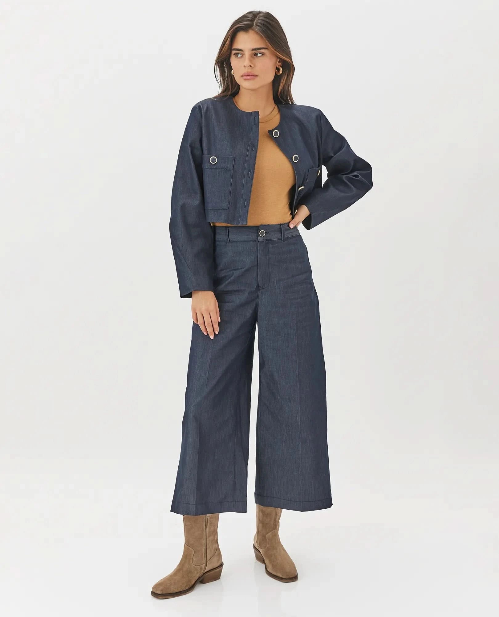 מגפוני בוקרים מעור בשילוב זמש- דגם תבור- בחנויות ובאתר בי יוניק