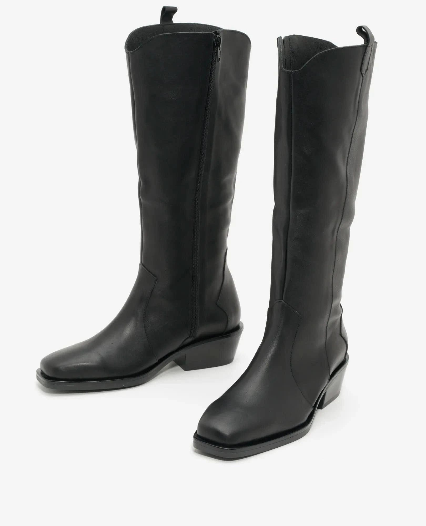 מגפי עור בעיצוב בוקרים קלאסי דגם יסמין | מגפיים לנשים בי יוניק