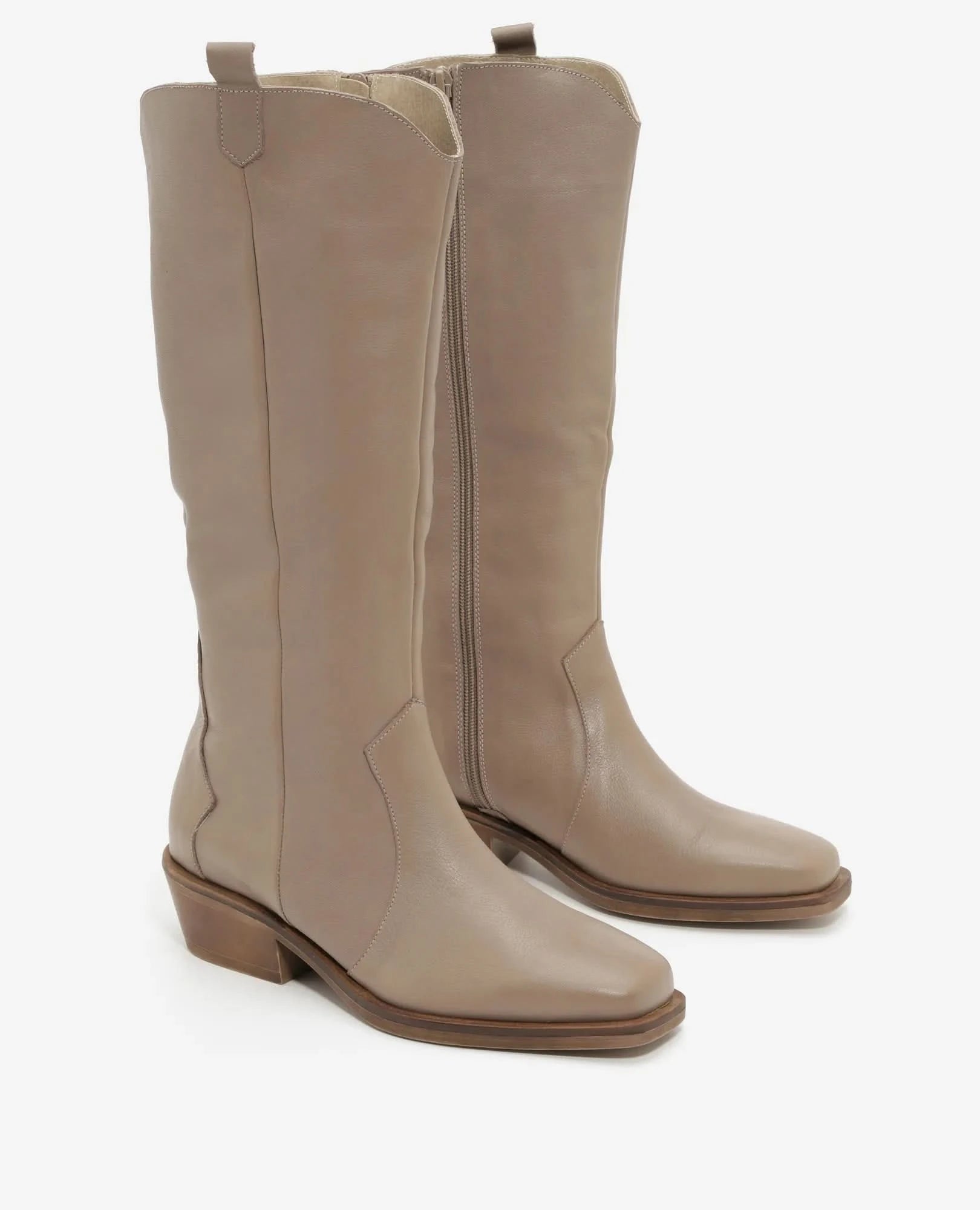 מגפי עור בעיצוב בוקרים קלאסי דגם יסמין | מגפיים לנשים בי יוניק