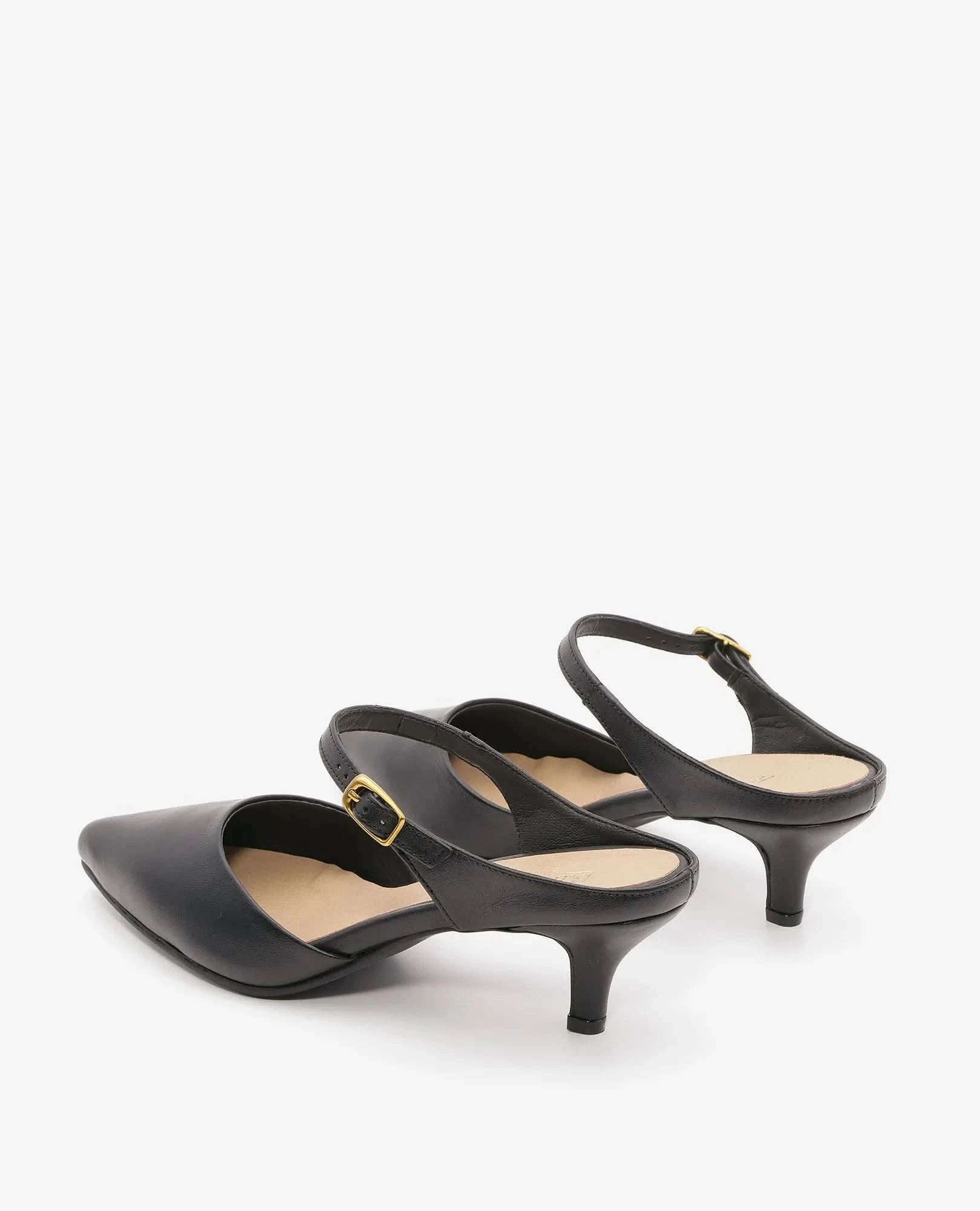 כפכפי עקב לנשים מעור איכותי דגם שיר- בחנויות ובאתר בי יוניק