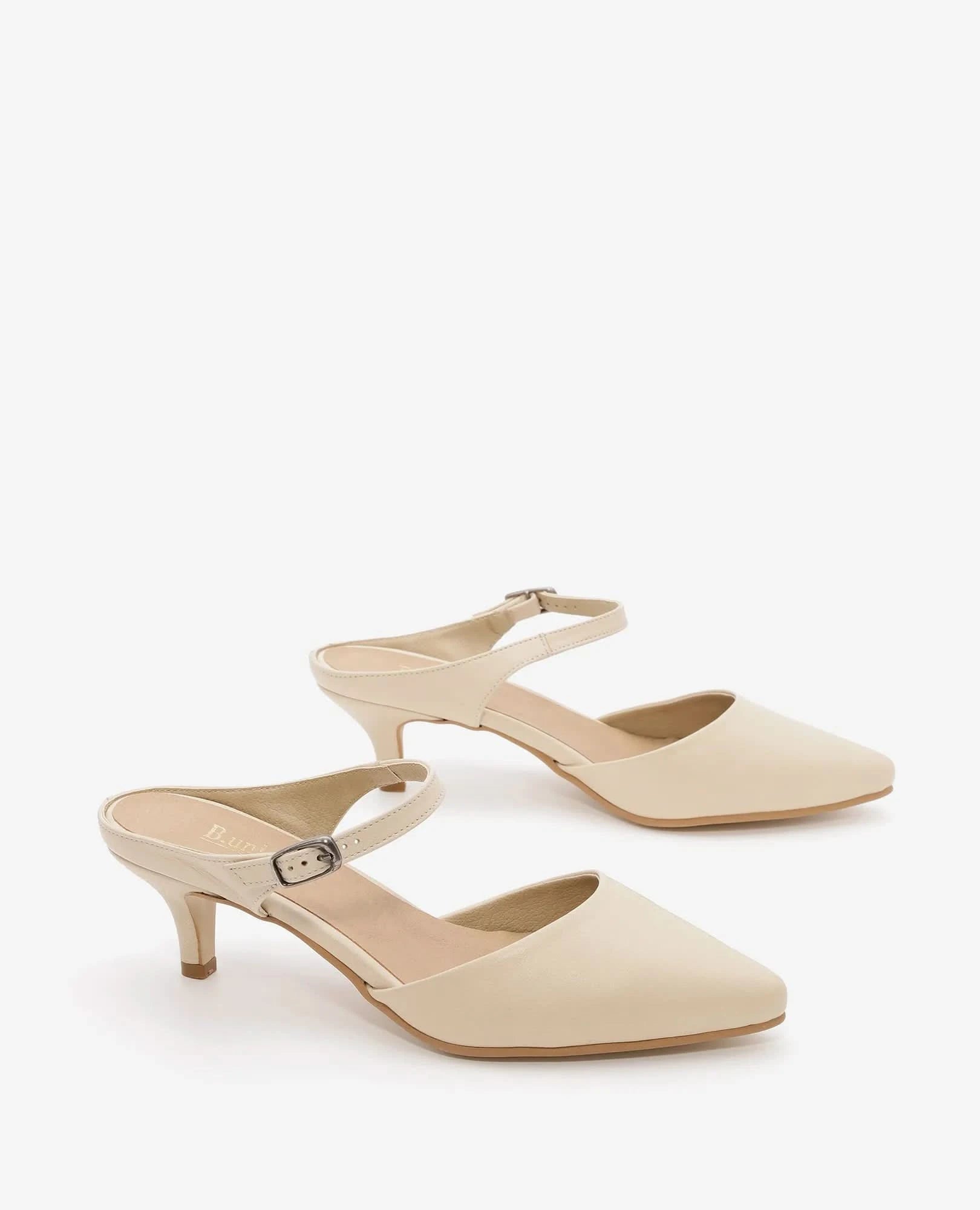 כפכפי עקב לנשים מעור איכותי דגם שיר- בחנויות ובאתר בי יוניק