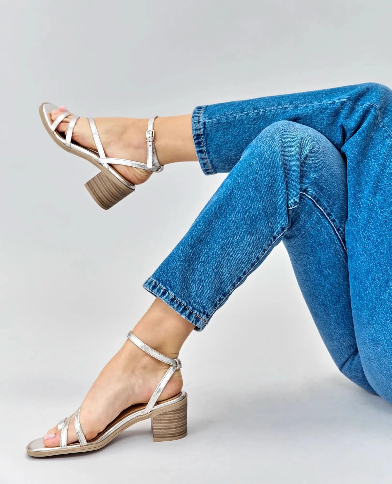 סנדלי עקב- ביאטריס - B Unique